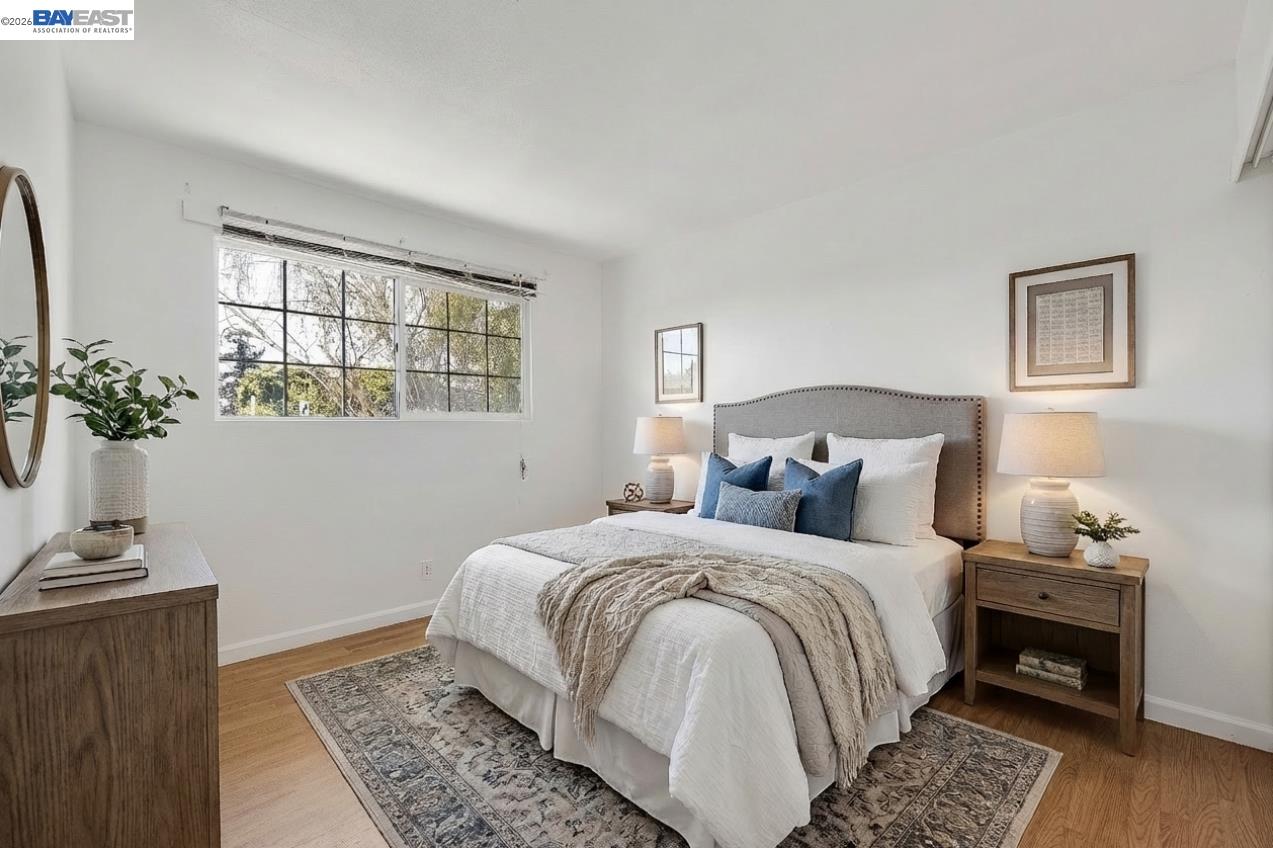 Detail Gallery Image 14 of 30 For 2828 22nd Avenue, Oakland,  CA 94606 - 12 Beds | 4 Baths