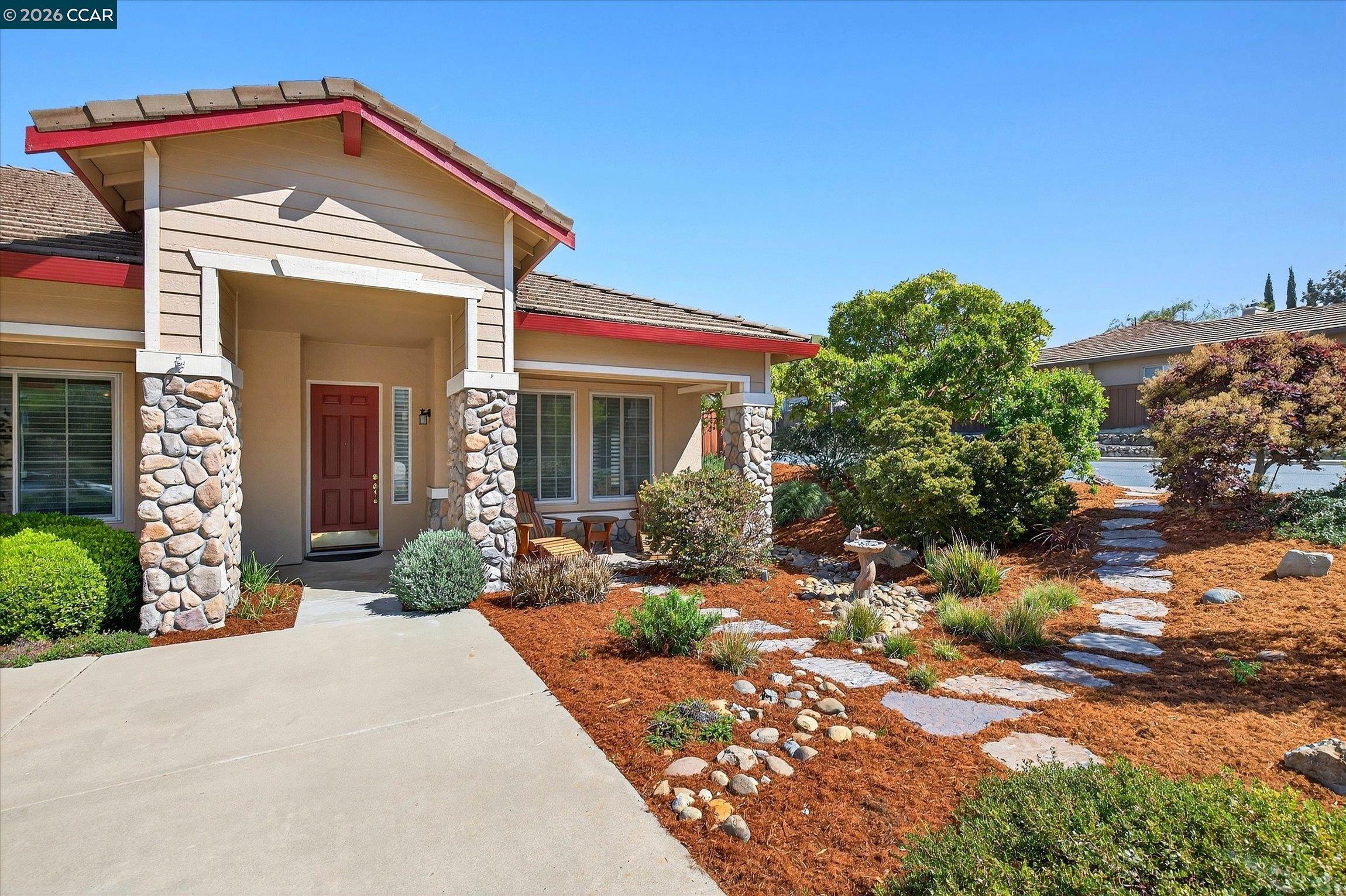 Detail Gallery Image 5 of 52 For 9005 Elk Dr, Clayton,  CA 94517 - 3 Beds | 2 Baths