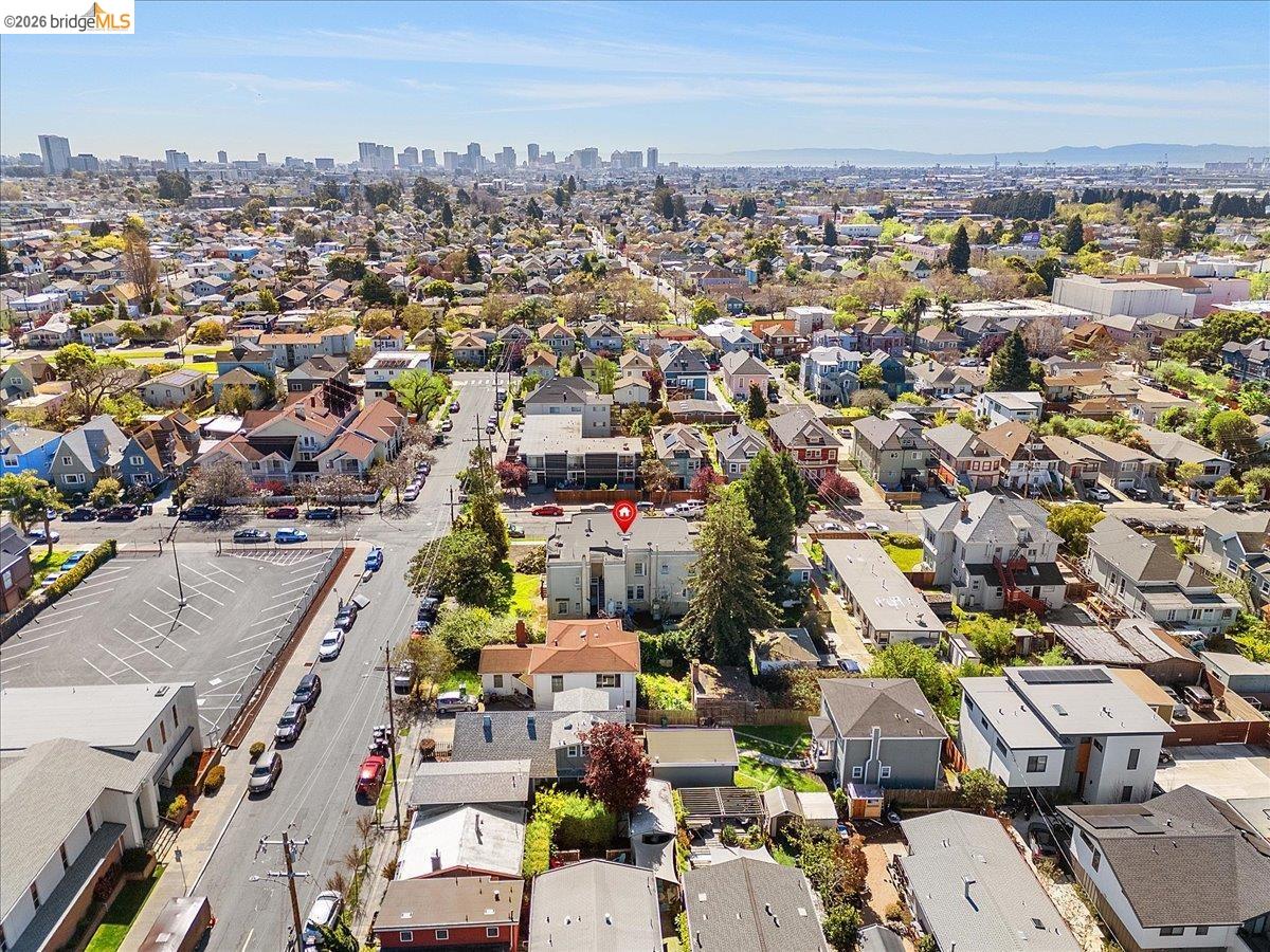 Detail Gallery Image 23 of 24 For 1036 60th Street, Oakland,  CA 94608 - – Beds | – Baths