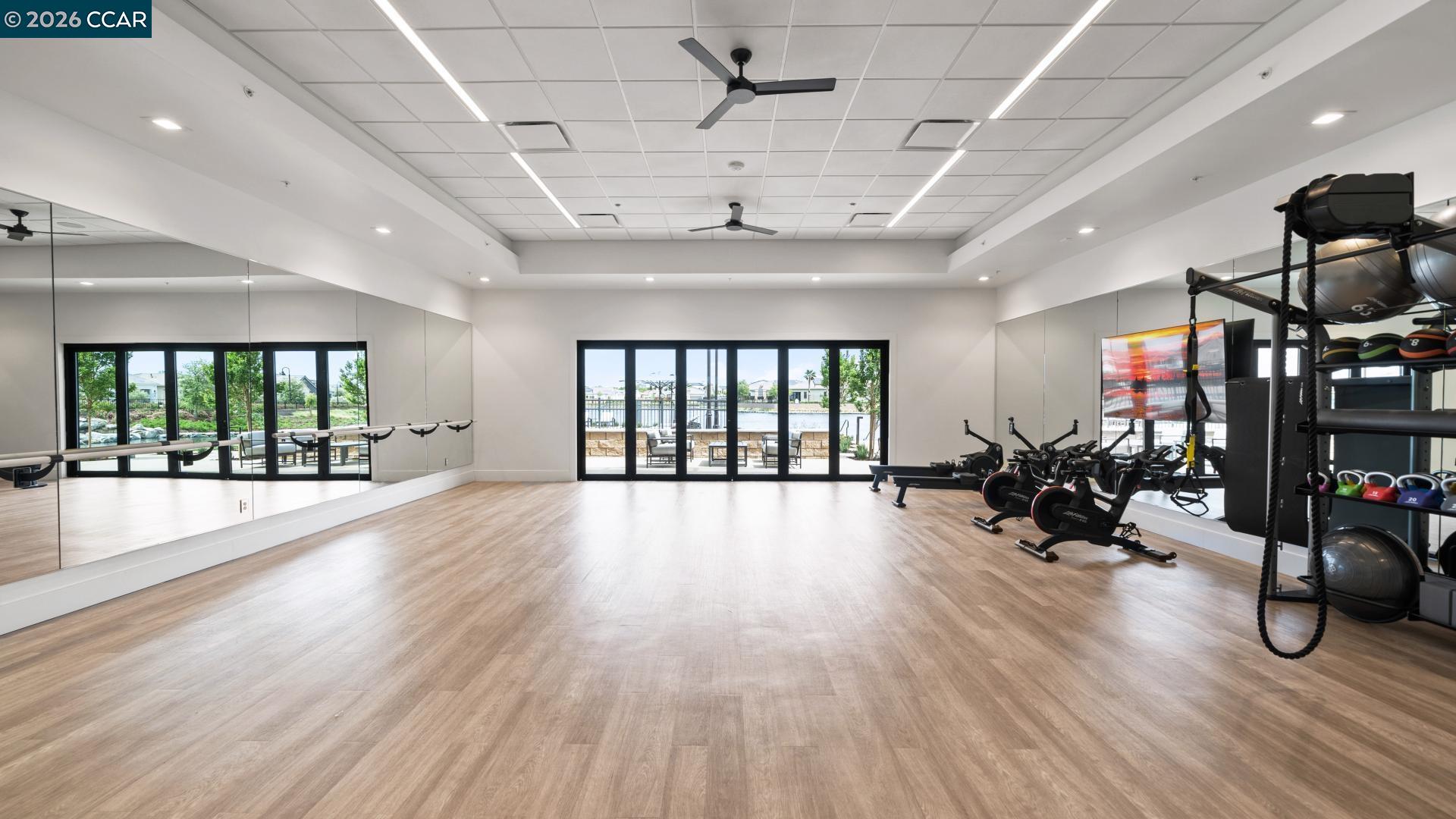 Detail Gallery Image 17 of 27 For 1867 Serena Court, Tracy,  CA 95377 - 2 Beds | 2 Baths