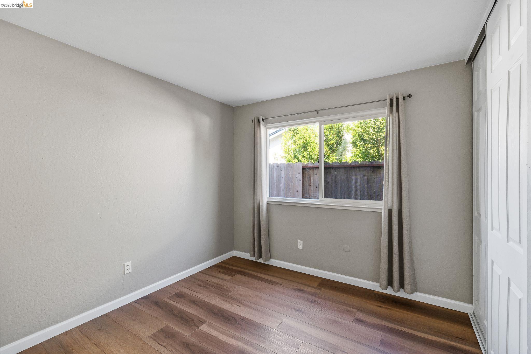 Detail Gallery Image 23 of 36 For 2 Viking Way, Pittsburg,  CA 94565-3568 - 4 Beds | 2 Baths