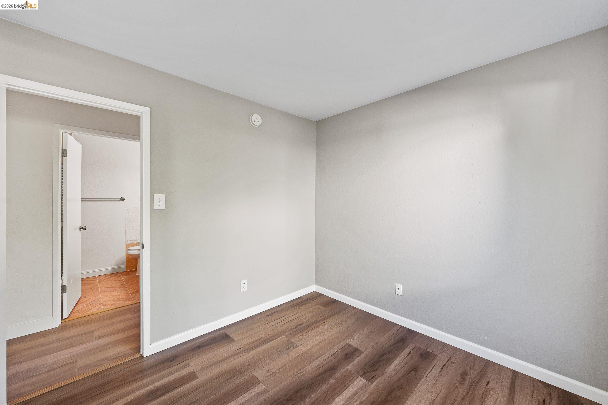 Detail Gallery Image 24 of 36 For 2 Viking Way, Pittsburg,  CA 94565-3568 - 4 Beds | 2 Baths