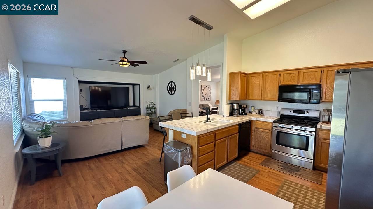 Detail Gallery Image 14 of 39 For 400 San Antonio Drive, Williams,  CA 95987 - 3 Beds | 2 Baths