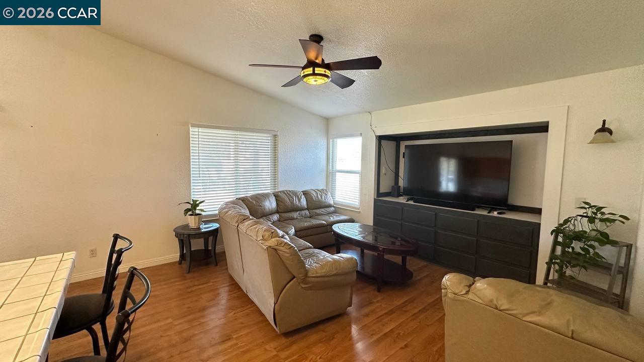 Detail Gallery Image 9 of 39 For 400 San Antonio Drive, Williams,  CA 95987 - 3 Beds | 2 Baths