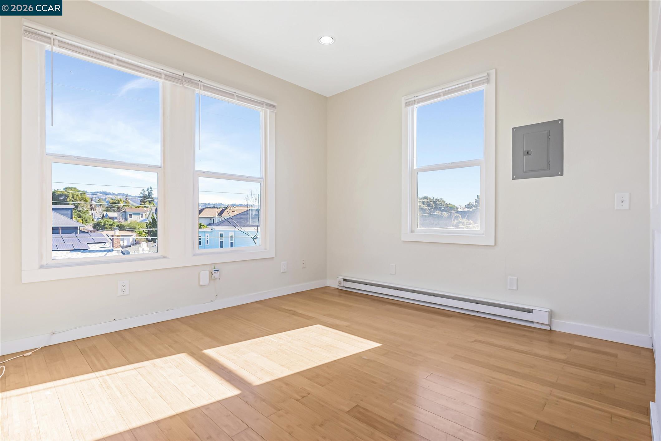 Detail Gallery Image 11 of 16 For Emerson St, Berkeley,  CA 94703 - 1 Beds | 1 Baths