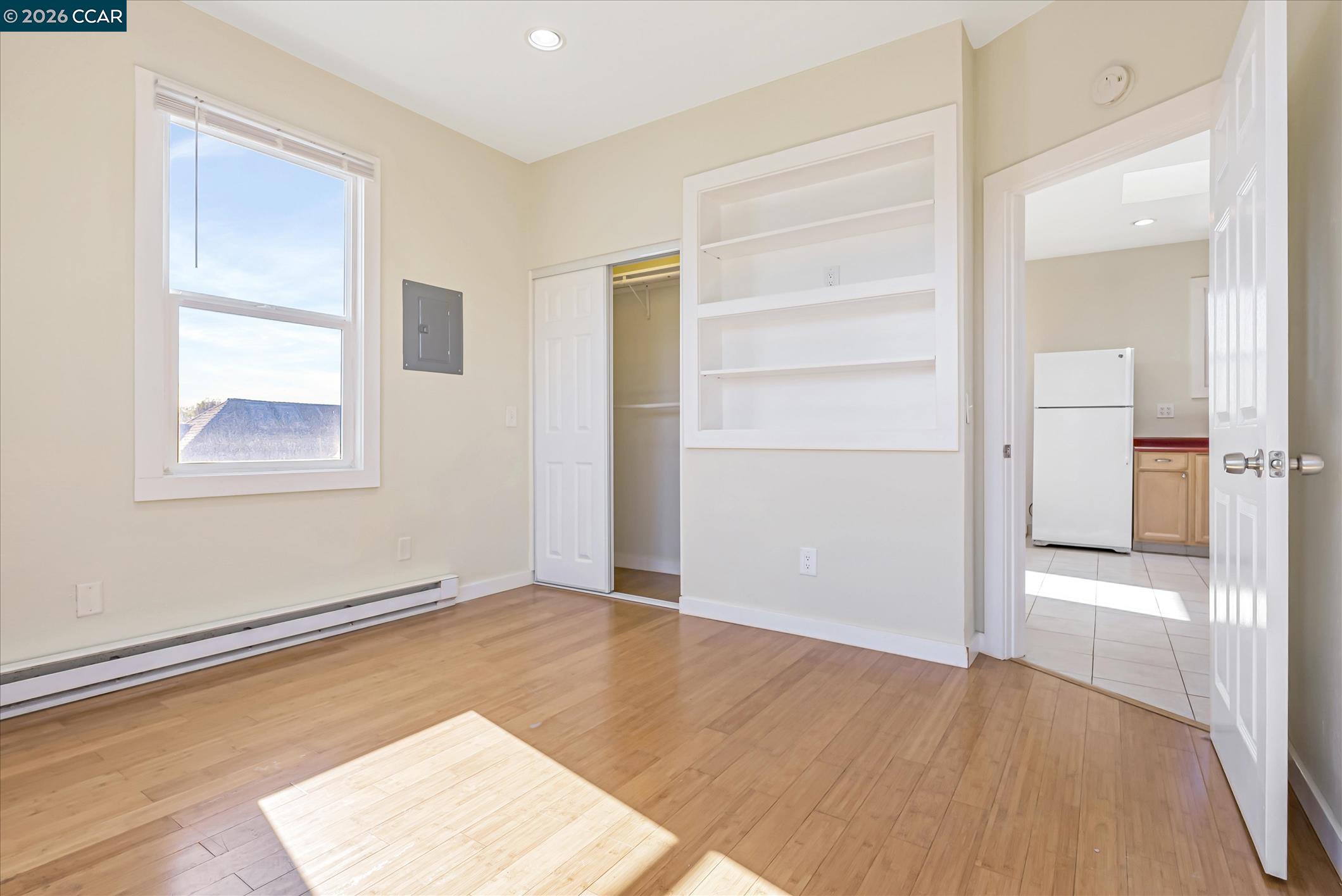 Detail Gallery Image 12 of 16 For Emerson St, Berkeley,  CA 94703 - 1 Beds | 1 Baths