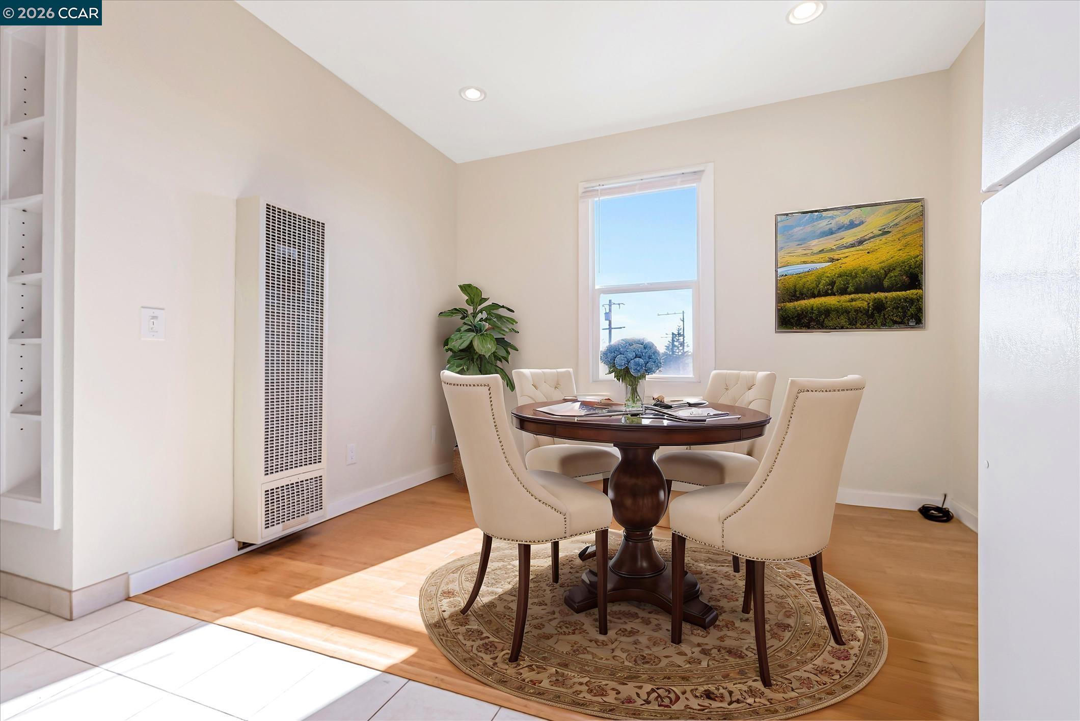 Detail Gallery Image 7 of 16 For Emerson St, Berkeley,  CA 94703 - 1 Beds | 1 Baths