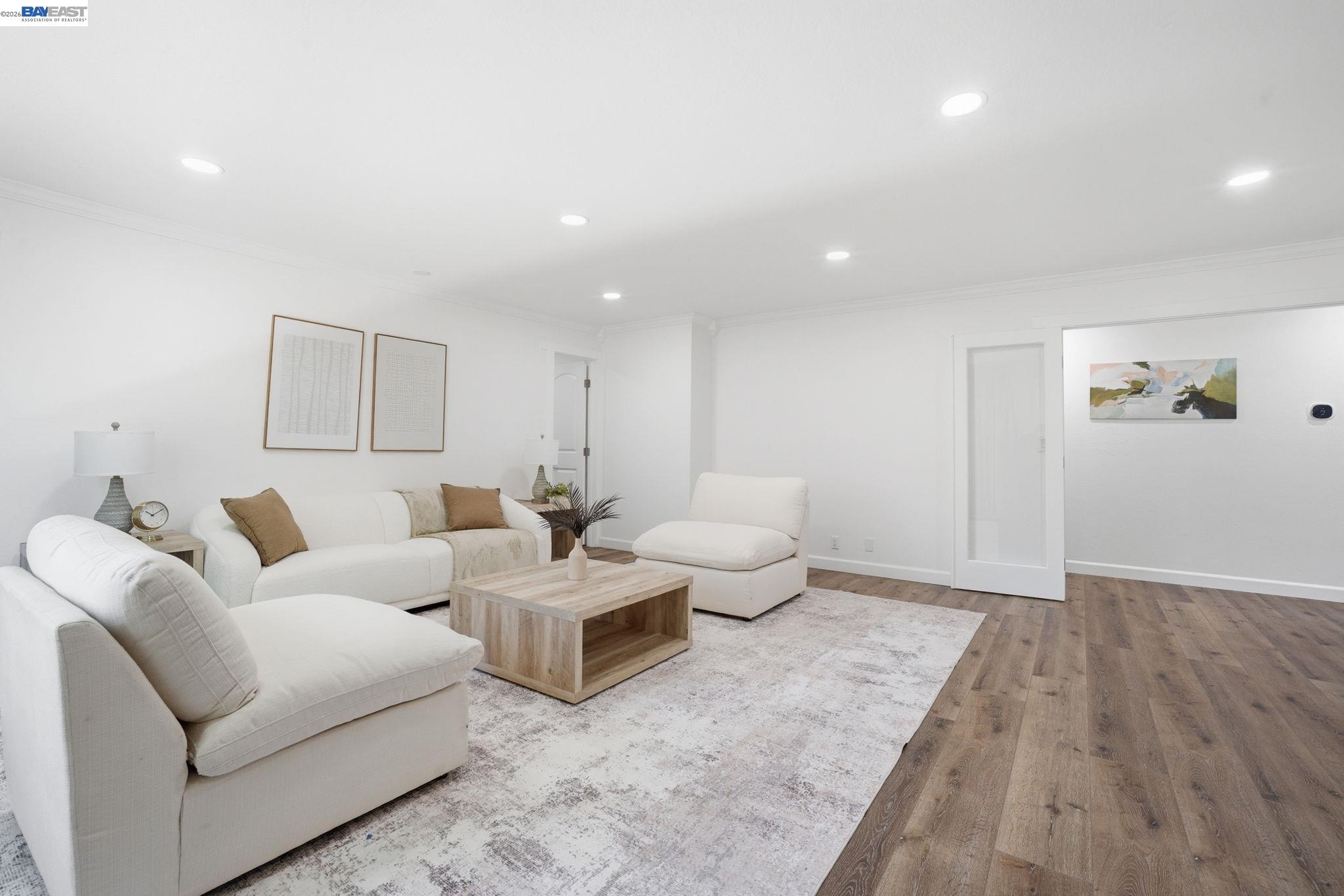 Detail Gallery Image 15 of 27 For 2901 Glen Heather Dr, San Jose,  CA 95133 - 7 Beds | 4 Baths