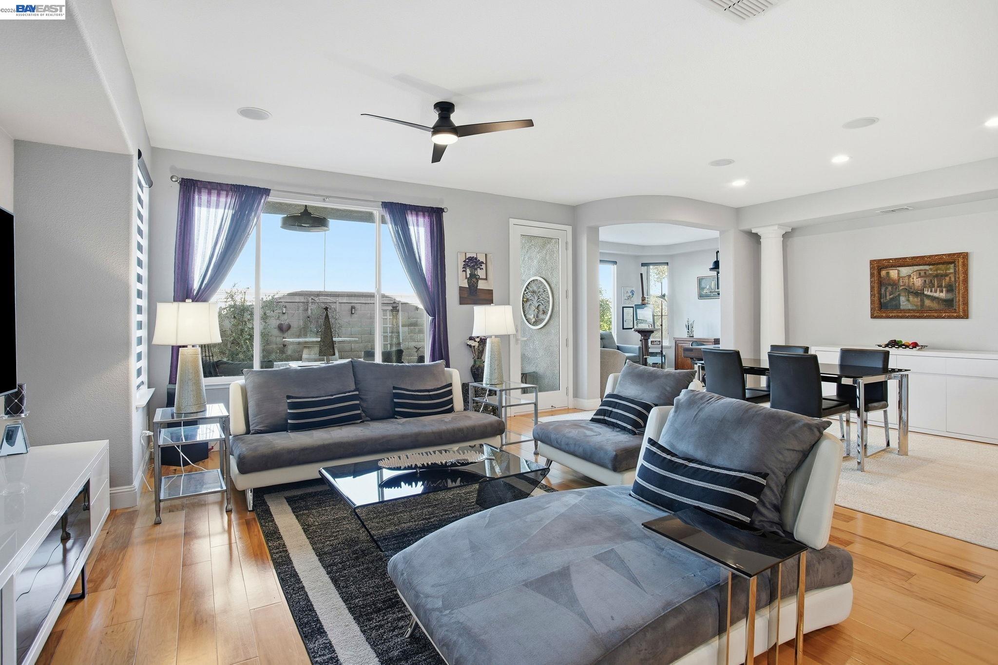 Detail Gallery Image 7 of 44 For 1048 Diamante, Rio Vista,  CA 94571 - 2 Beds | 2 Baths