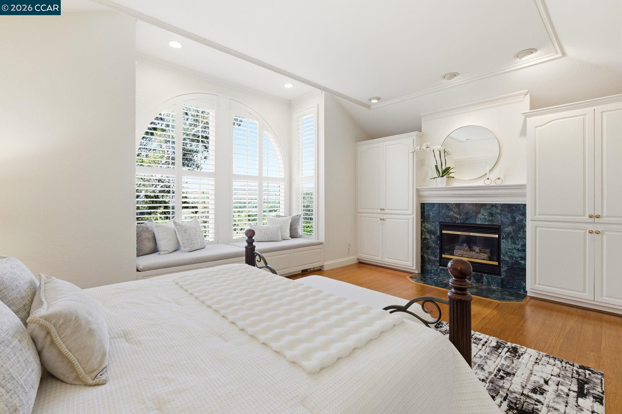 Detail Gallery Image 20 of 50 For 725 Castle Rock Rd, Walnut Creek,  CA 94598 - 5 Beds | 3/1 Baths