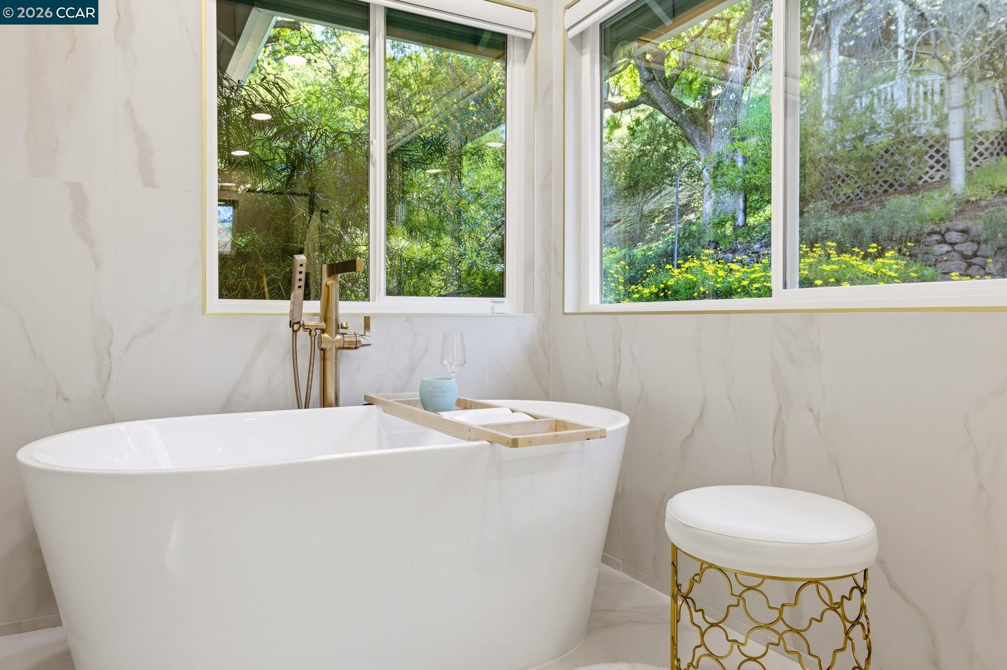 Detail Gallery Image 23 of 50 For 725 Castle Rock Rd, Walnut Creek,  CA 94598 - 5 Beds | 3/1 Baths