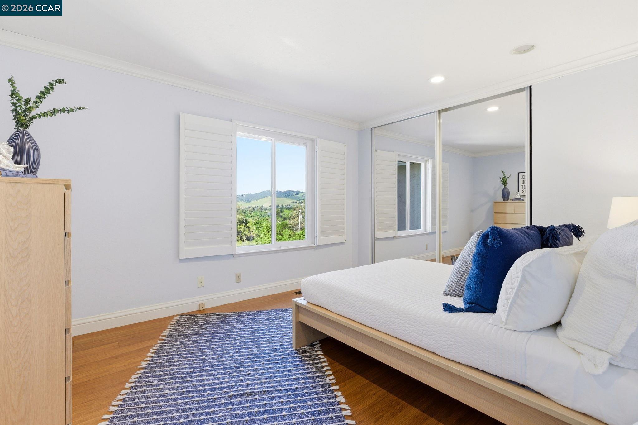 Detail Gallery Image 25 of 50 For 725 Castle Rock Rd, Walnut Creek,  CA 94598 - 5 Beds | 3/1 Baths