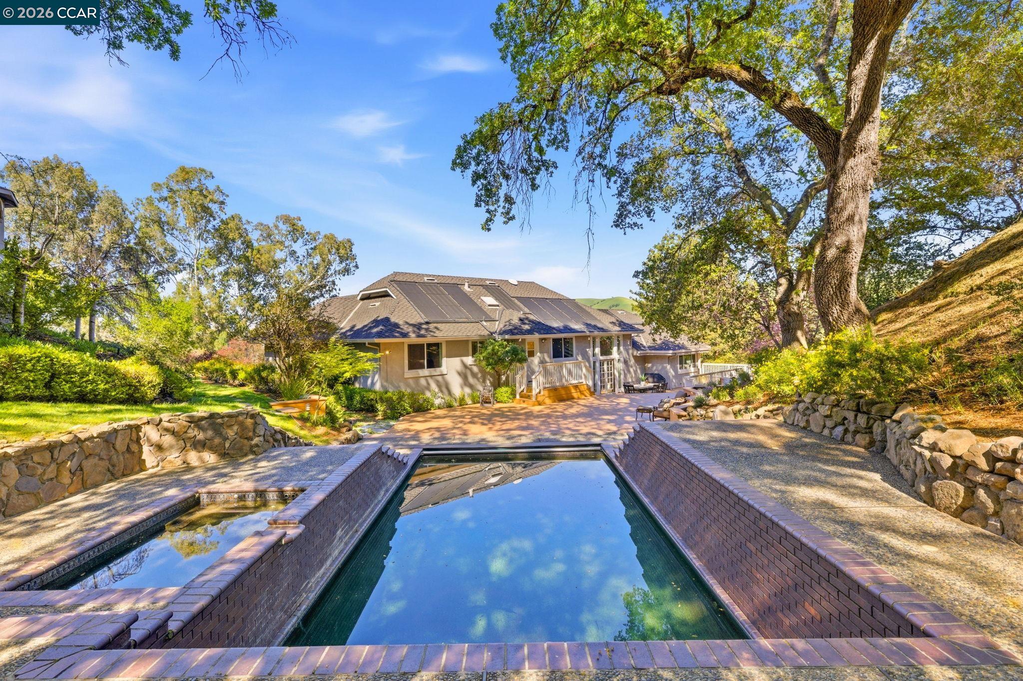 Detail Gallery Image 40 of 50 For 725 Castle Rock Rd, Walnut Creek,  CA 94598 - 5 Beds | 3/1 Baths