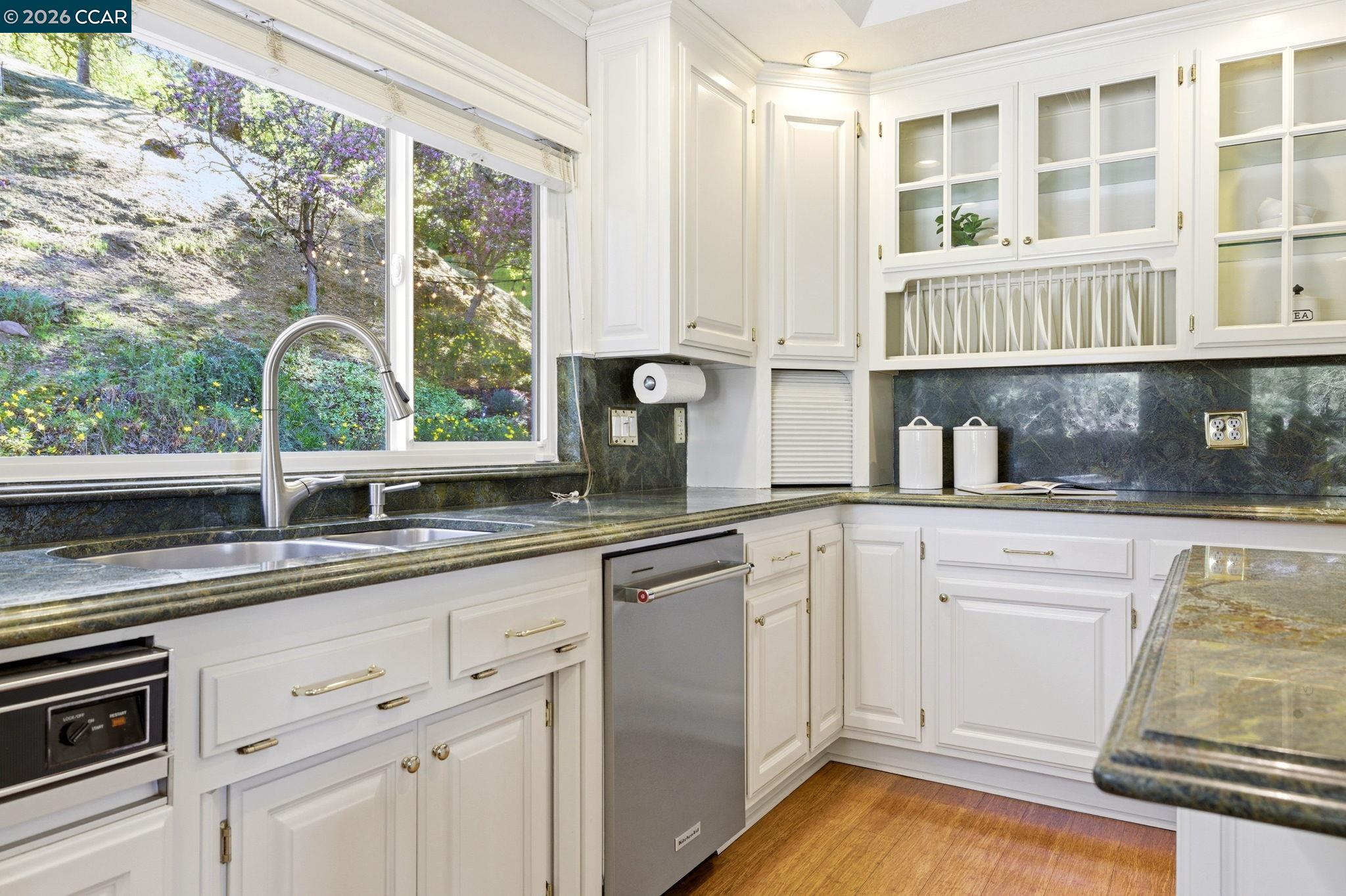 725 Castle Rock Rd, Walnut Creek, CA, 94598