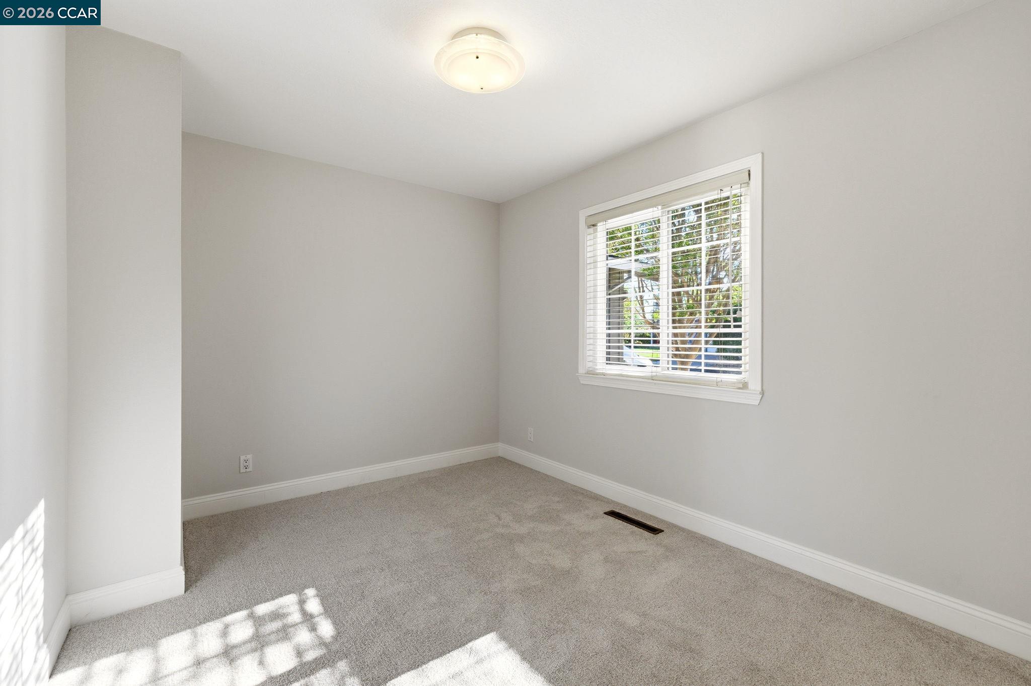 Detail Gallery Image 15 of 23 For 612 Sitka Dr, Walnut Creek,  CA 94598 - 4 Beds | 2 Baths