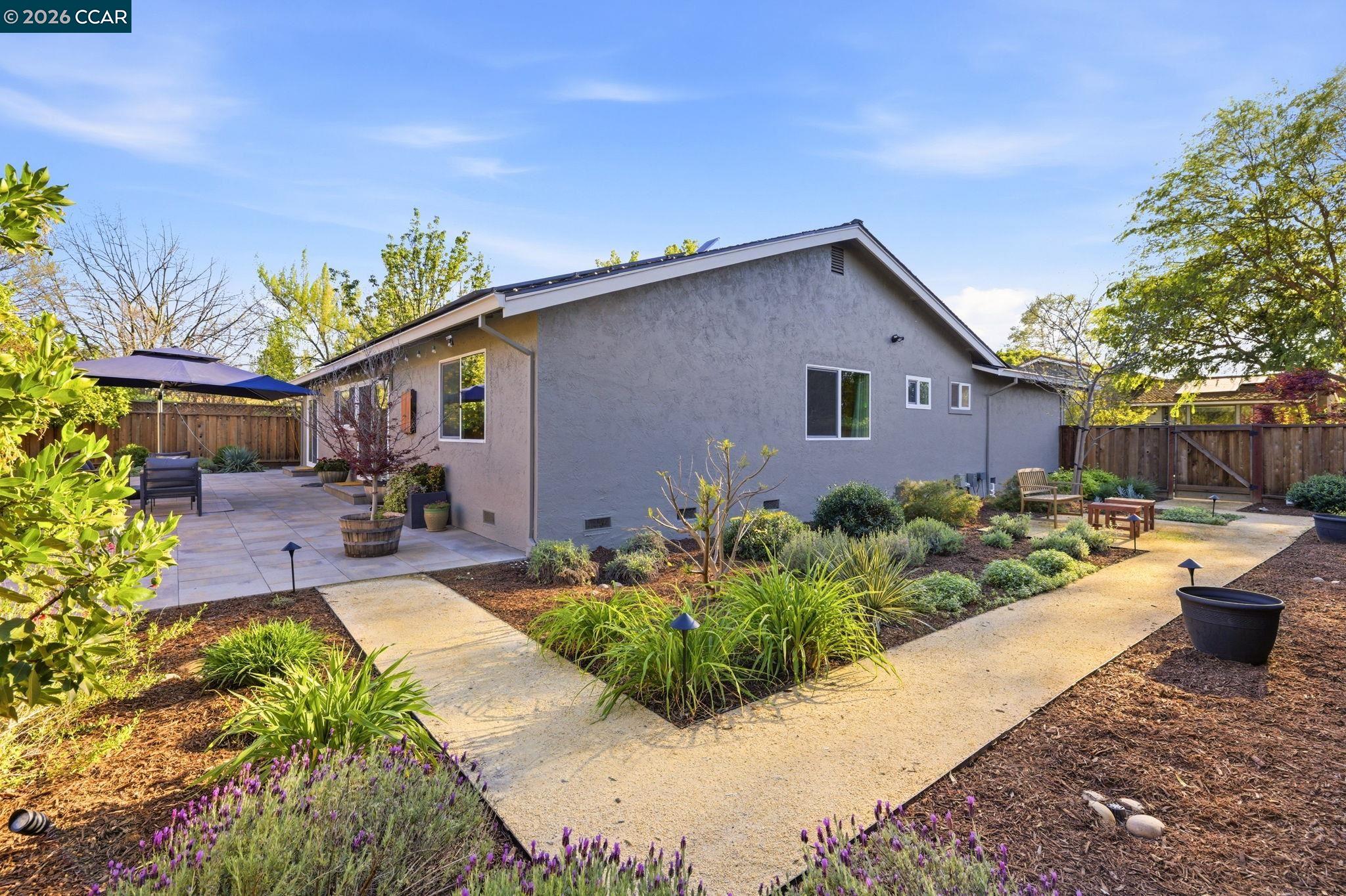 Detail Gallery Image 18 of 23 For 612 Sitka Dr, Walnut Creek,  CA 94598 - 4 Beds | 2 Baths