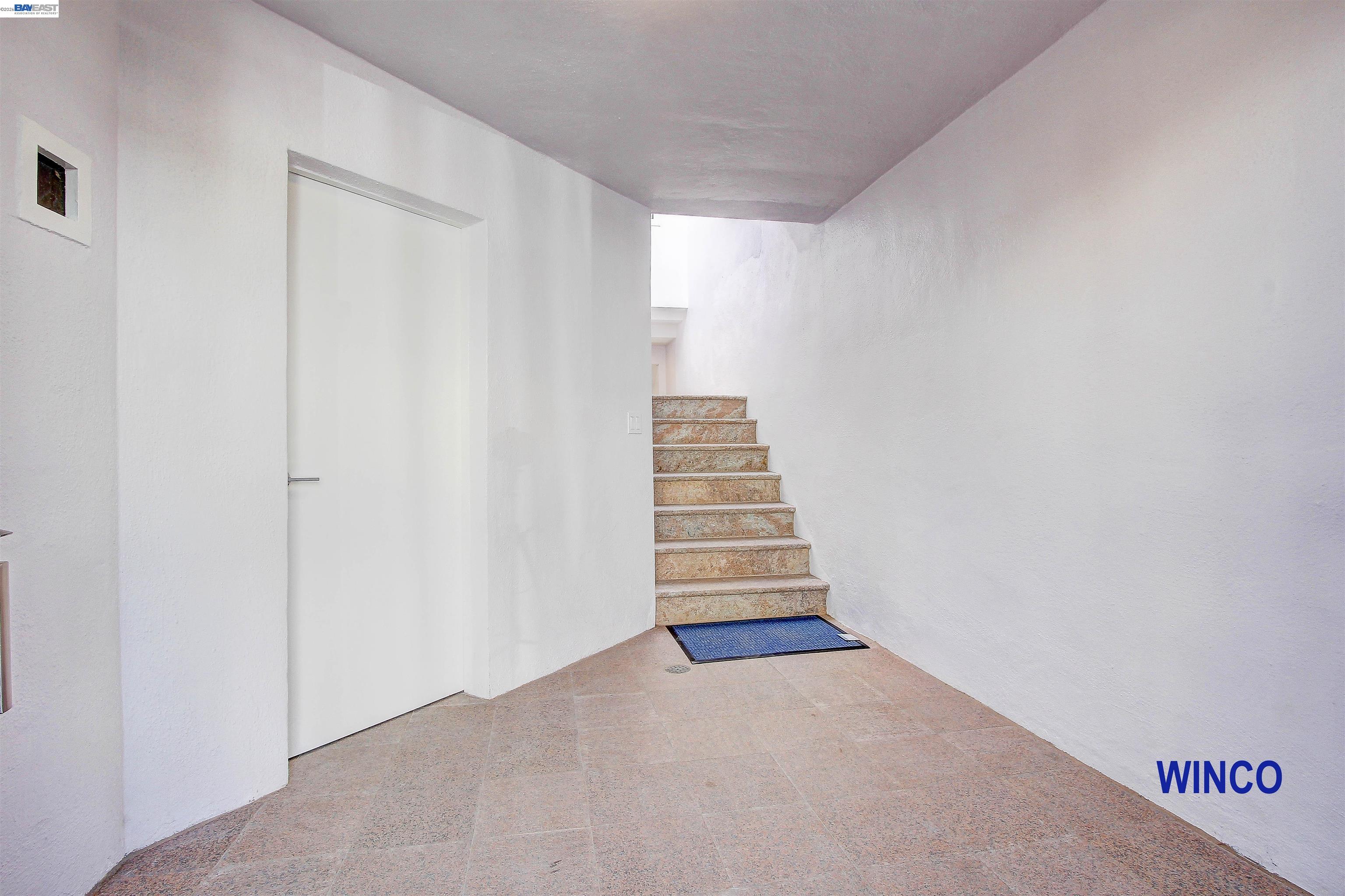 Detail Gallery Image 15 of 28 For 263 Ralston Street, San Francisco,  CA 94132 - 7 Beds | 3 Baths