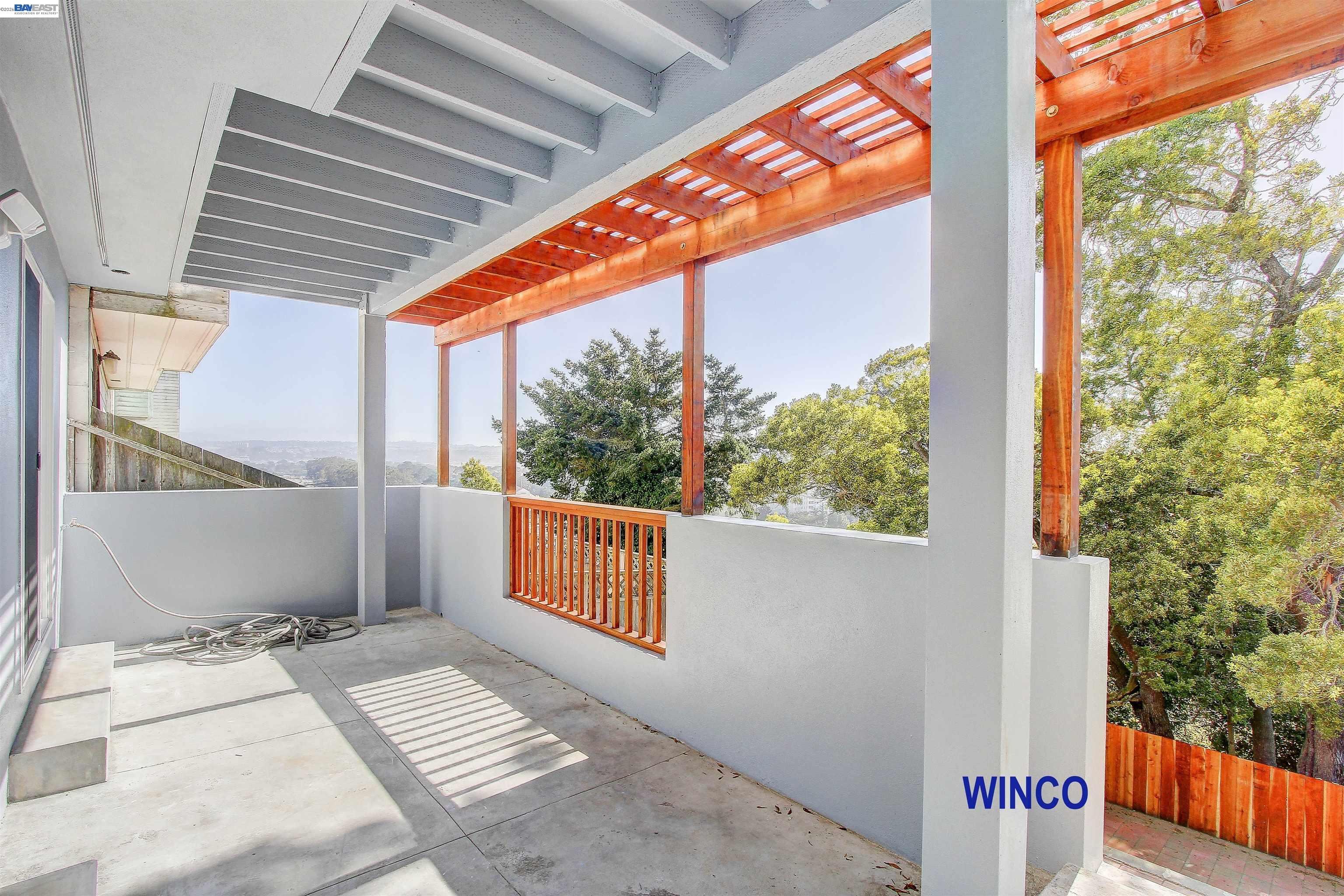 Detail Gallery Image 21 of 28 For 263 Ralston Street, San Francisco,  CA 94132 - 7 Beds | 3 Baths