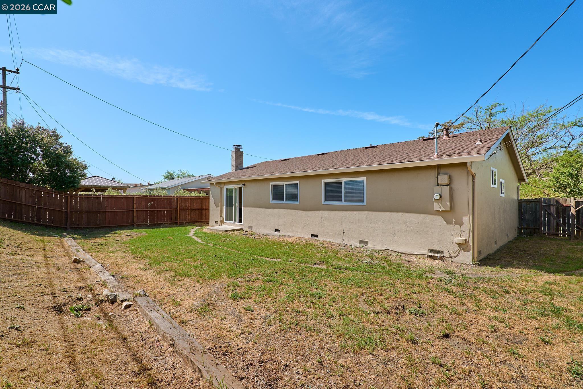 Detail Gallery Image 18 of 22 For 137 Hastings Ave, Vallejo,  CA 94589 - 4 Beds | 2 Baths