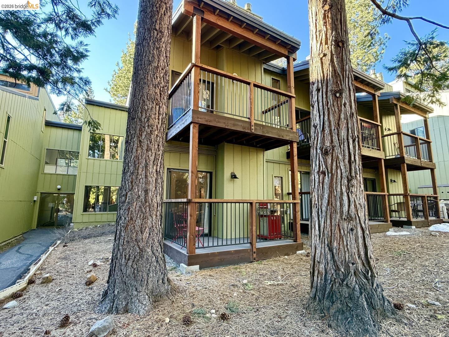 Front Image Thumbnail for EB41128208