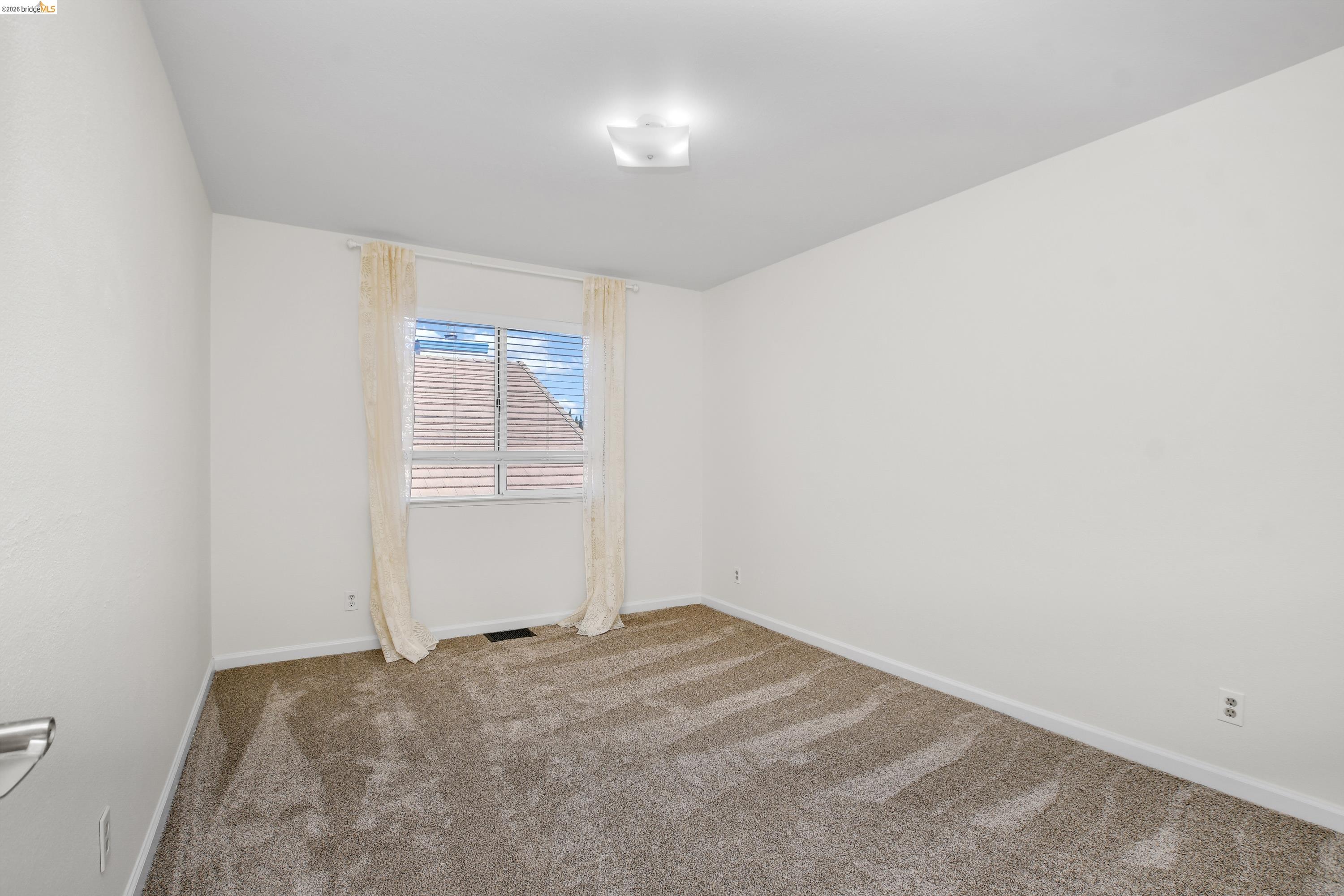 Detail Gallery Image 19 of 39 For 2459 Del Mar Ct, Discovery Bay,  CA 94505 - 3 Beds | 2/1 Baths