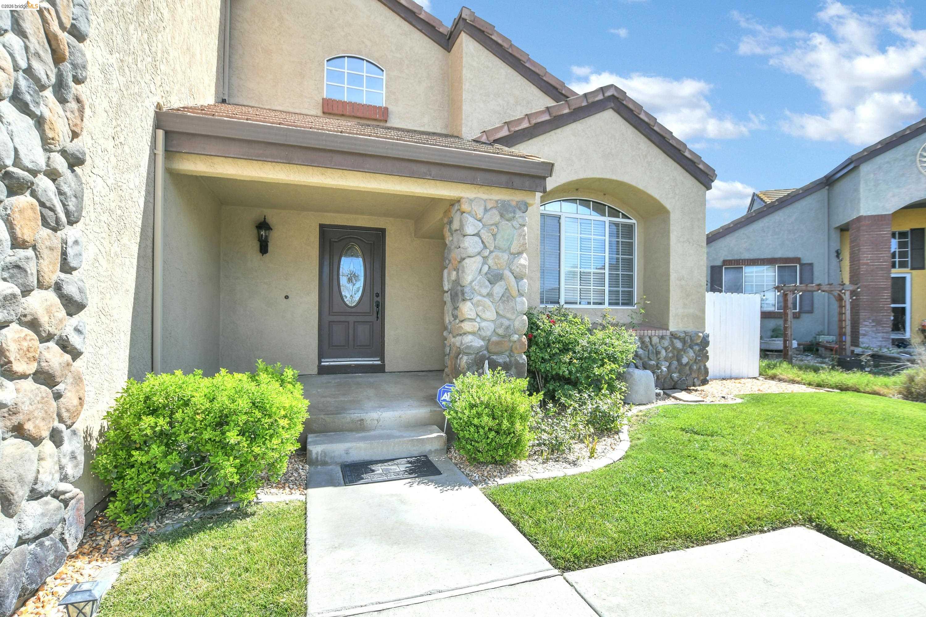 Detail Gallery Image 3 of 39 For 2459 Del Mar Ct, Discovery Bay,  CA 94505 - 3 Beds | 2/1 Baths