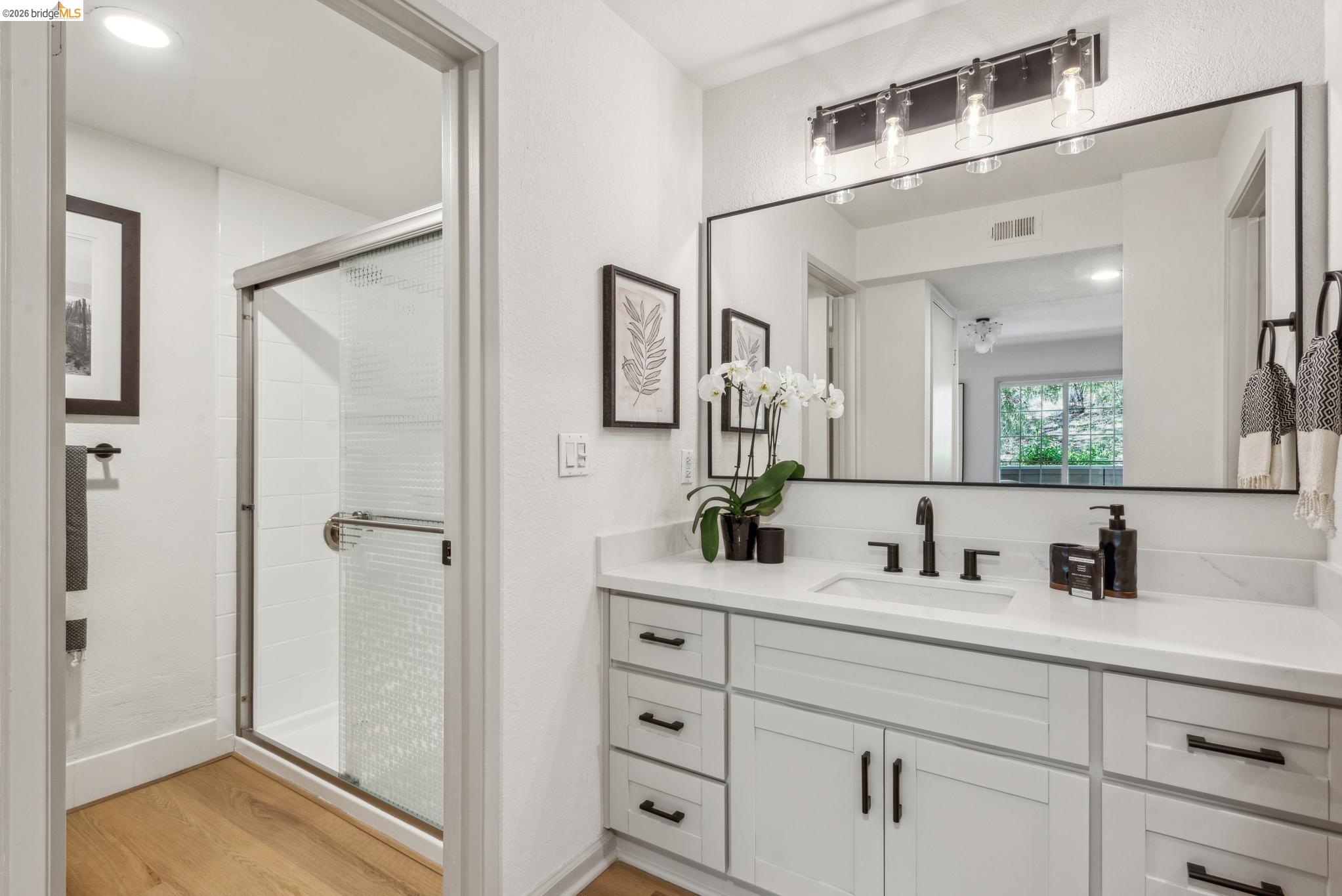 Photo #26: 41128211 Listing: Photo #26