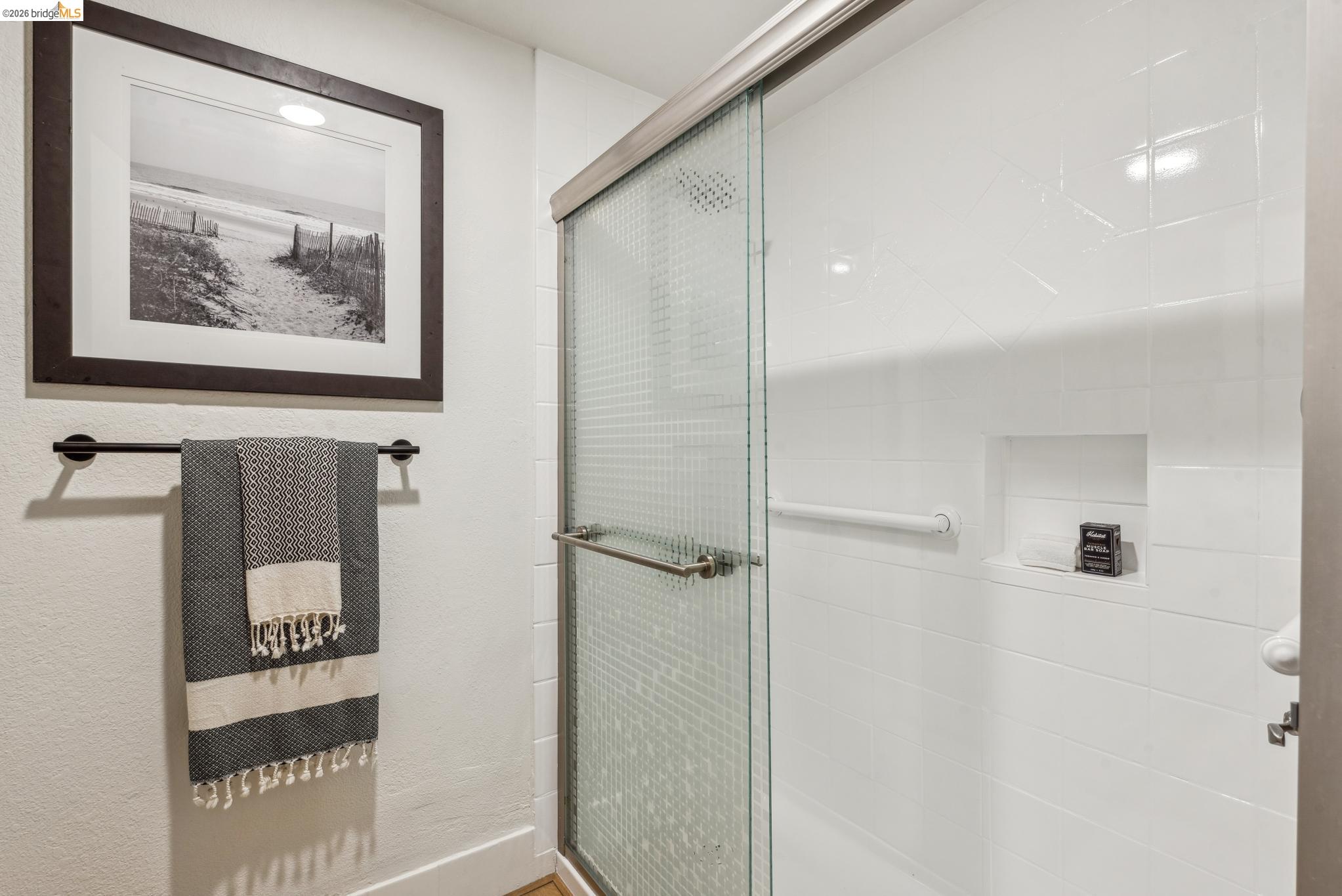 Photo #28: 41128211 Listing: Photo #28