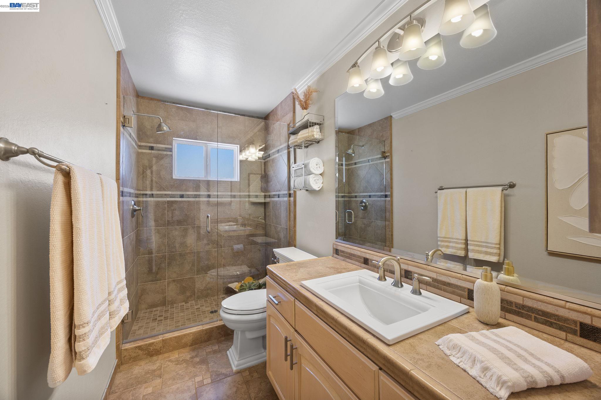 Detail Gallery Image 13 of 34 For 2557 Harewood Dr, Livermore,  CA 94551 - 3 Beds | 2 Baths