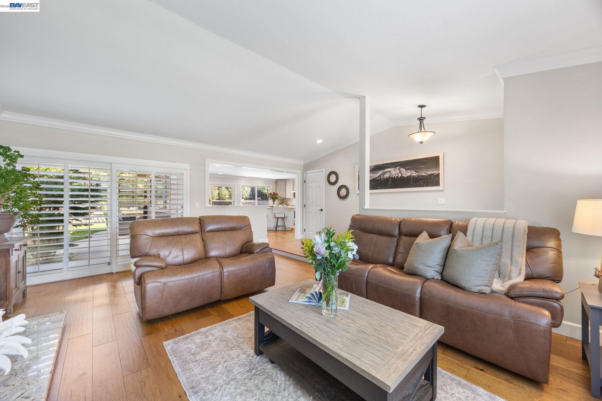 Detail Gallery Image 4 of 34 For 2557 Harewood Dr, Livermore,  CA 94551 - 3 Beds | 2 Baths