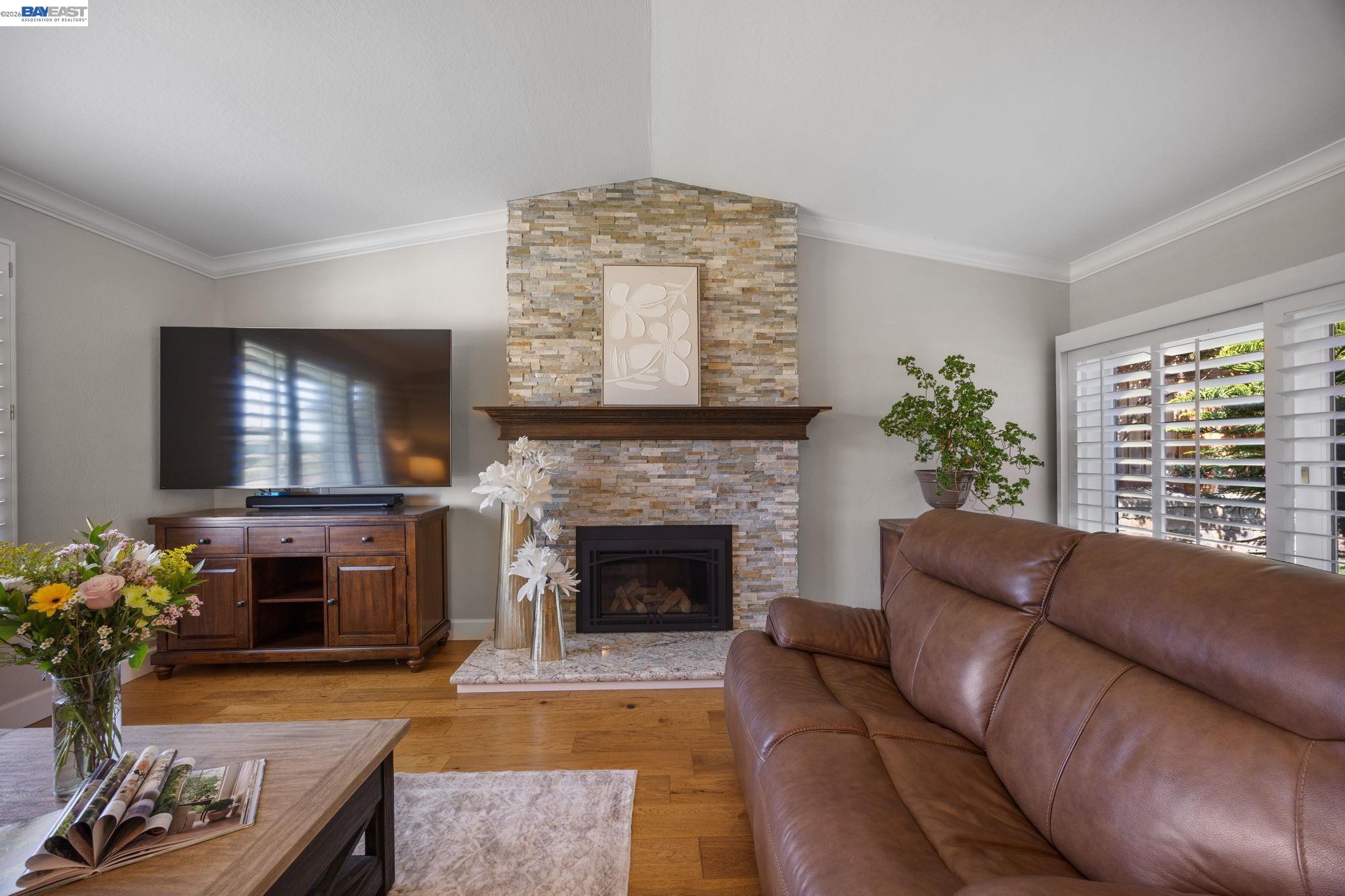 Detail Gallery Image 5 of 34 For 2557 Harewood Dr, Livermore,  CA 94551 - 3 Beds | 2 Baths