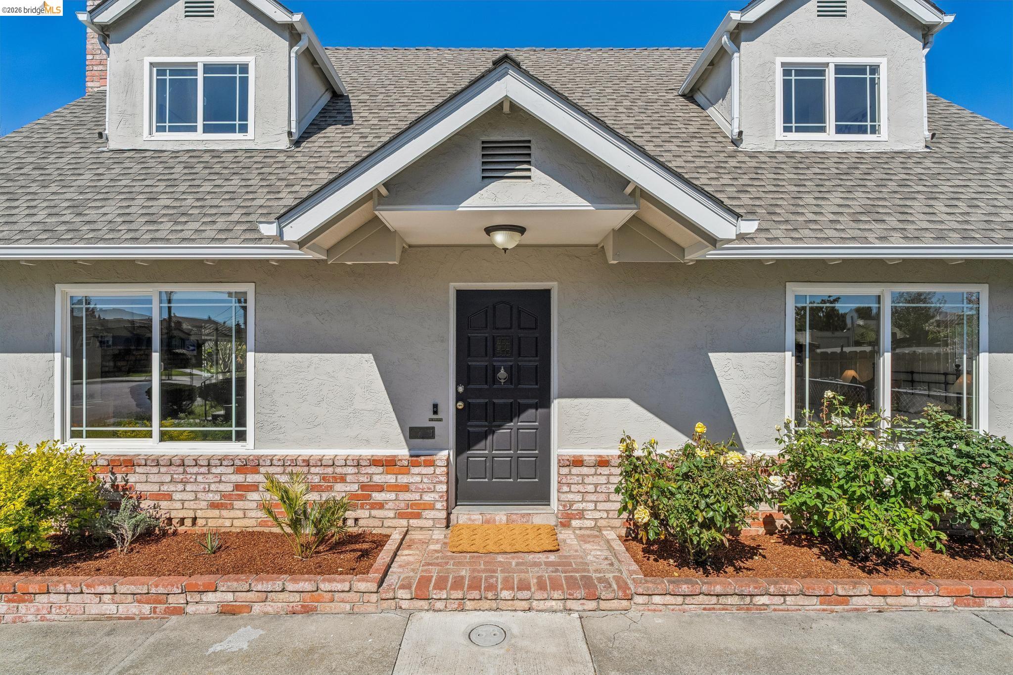 Detail Gallery Image 3 of 59 For 482 Lewis Ave, San Leandro,  CA 94577 - 3 Beds | 2 Baths