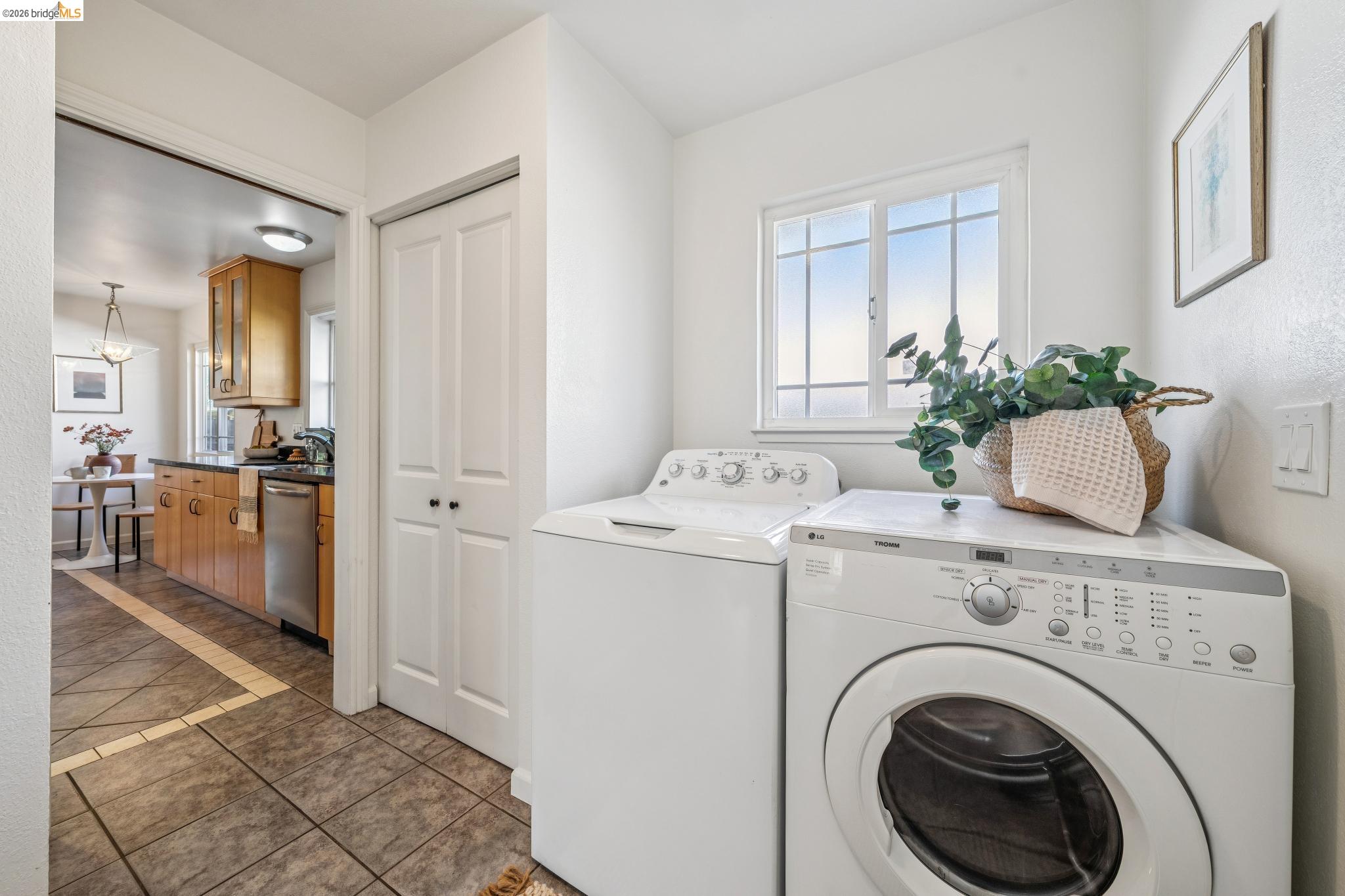 Detail Gallery Image 25 of 59 For 482 Lewis Ave, San Leandro,  CA 94577 - 3 Beds | 2 Baths