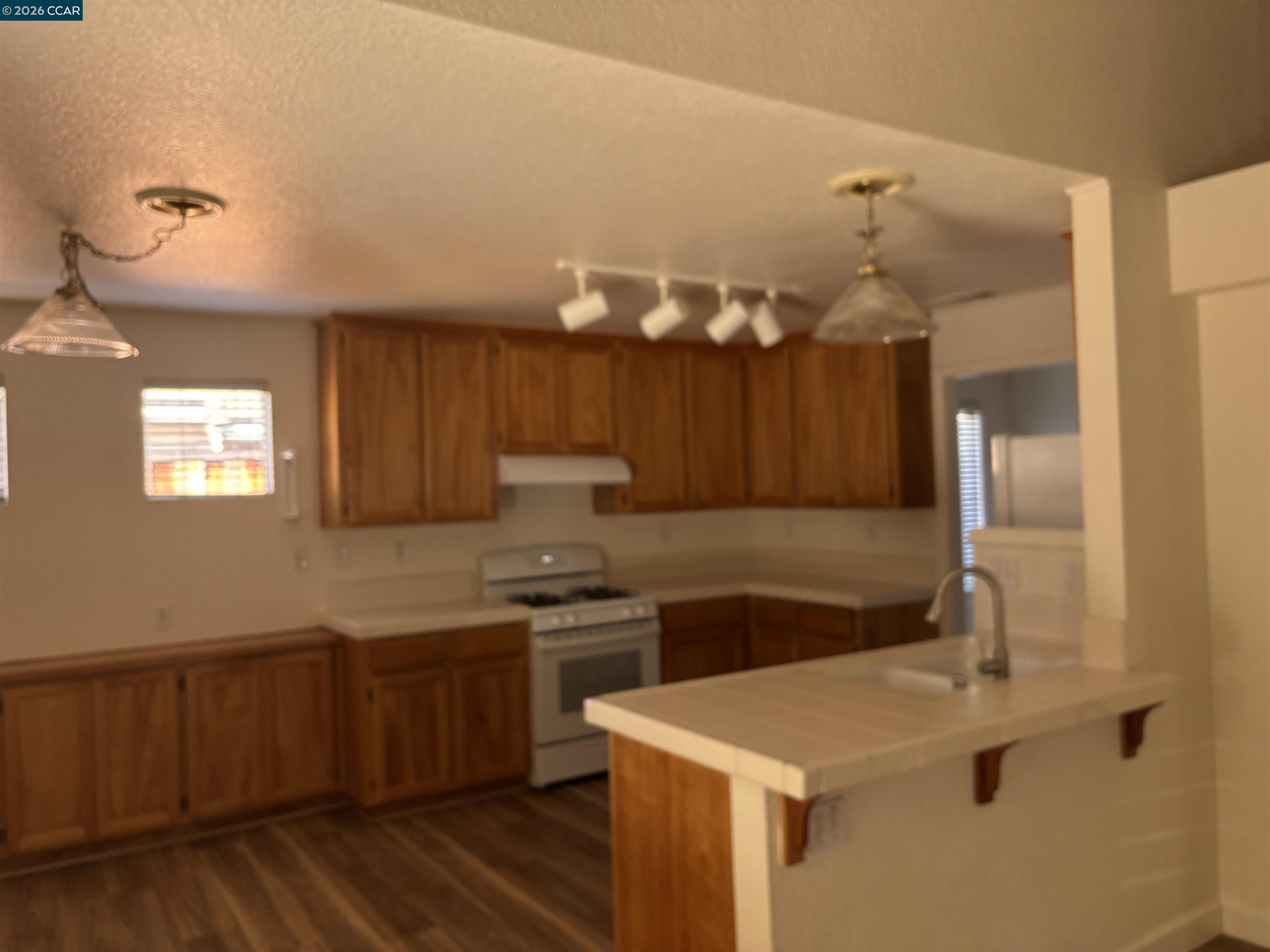 Detail Gallery Image 10 of 24 For 1888 Badger Pass Way, Antioch,  CA 94531-8826 - 3 Beds | 2 Baths