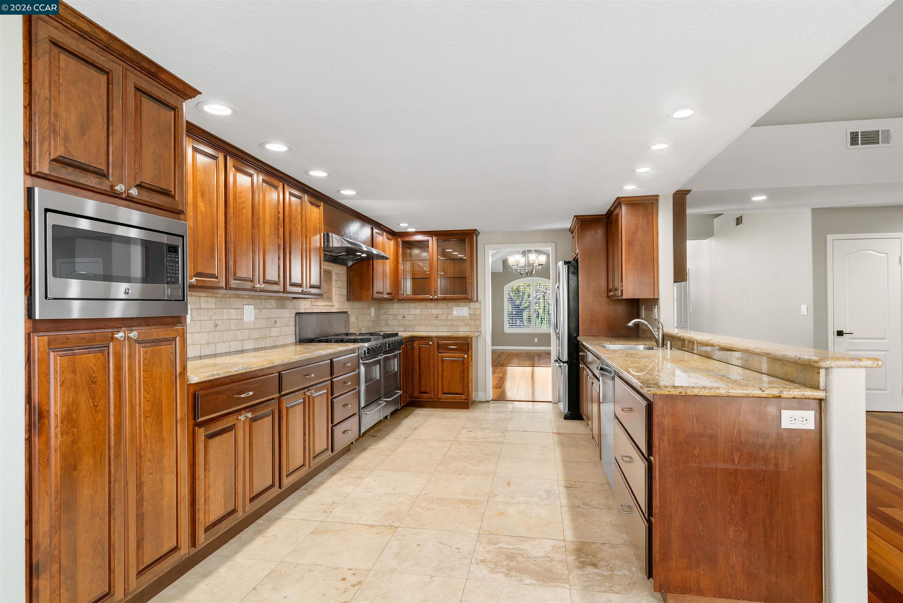 Detail Gallery Image 26 of 57 For 313 Deepcreek Ct, Danville,  CA 94506 - 4 Beds | 2 Baths