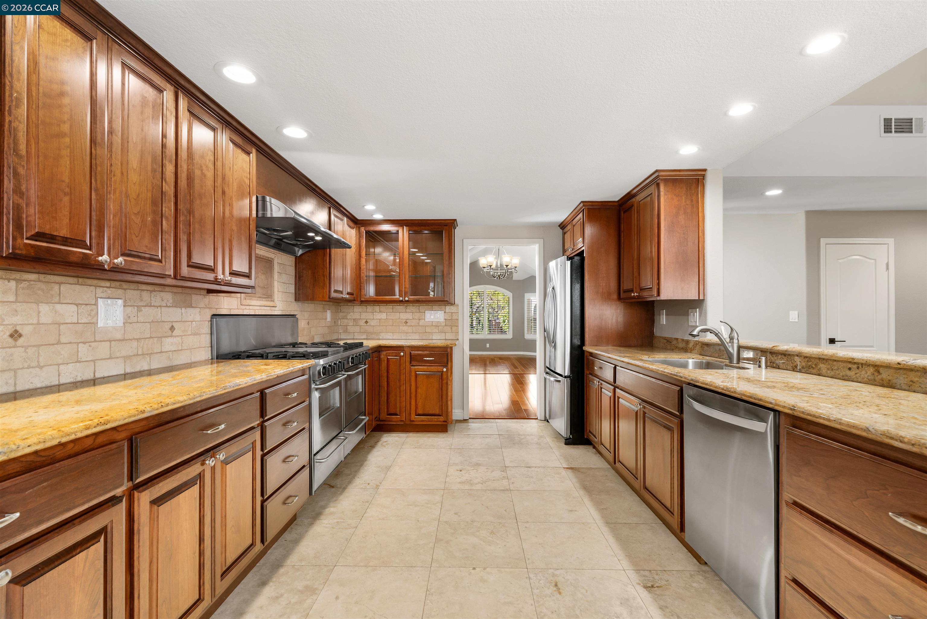 Detail Gallery Image 27 of 57 For 313 Deepcreek Ct, Danville,  CA 94506 - 4 Beds | 2 Baths