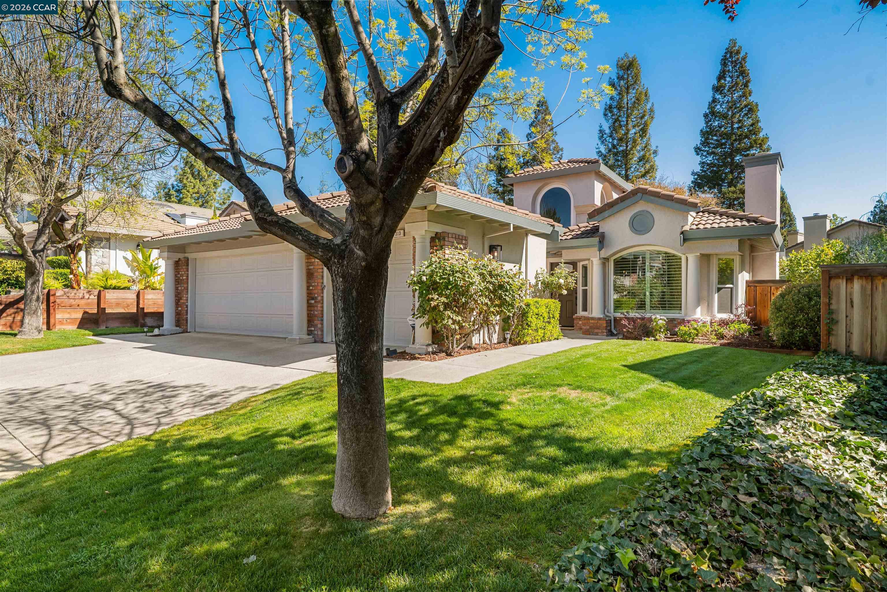 Detail Gallery Image 8 of 57 For 313 Deepcreek Ct, Danville,  CA 94506 - 4 Beds | 2 Baths