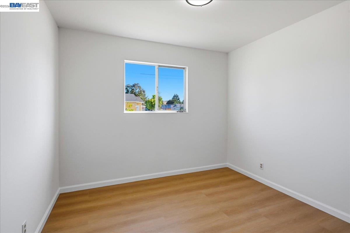 Detail Gallery Image 12 of 32 For 3719 Mission View Dr, Fremont,  CA 94538 - 3 Beds | 1 Baths