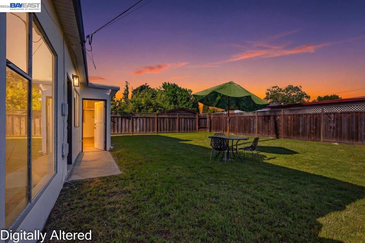 Detail Gallery Image 22 of 32 For 3719 Mission View Dr, Fremont,  CA 94538 - 3 Beds | 1 Baths