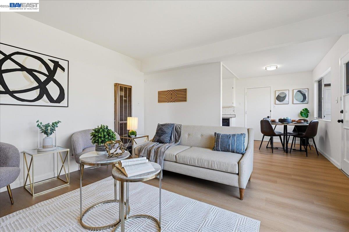 Detail Gallery Image 7 of 32 For 3719 Mission View Dr, Fremont,  CA 94538 - 3 Beds | 1 Baths