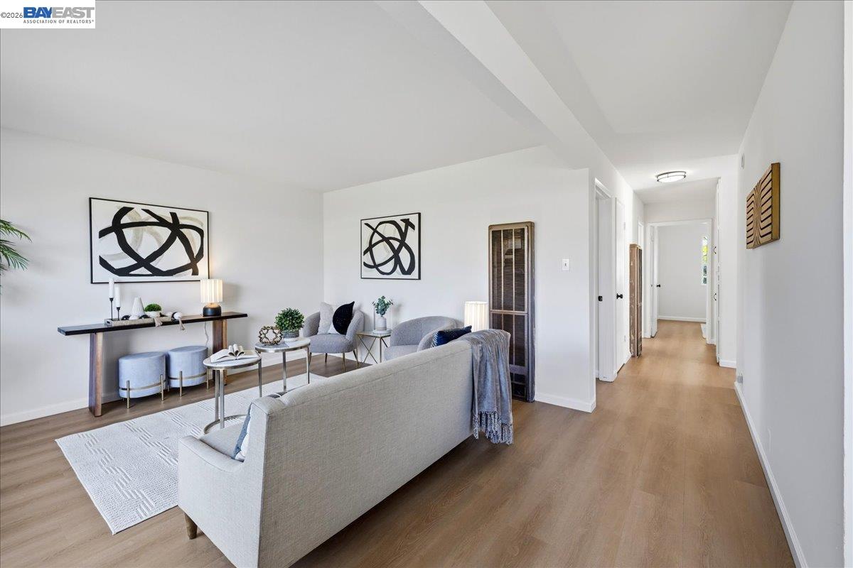 Detail Gallery Image 10 of 32 For 3719 Mission View Dr, Fremont,  CA 94538 - 3 Beds | 1 Baths