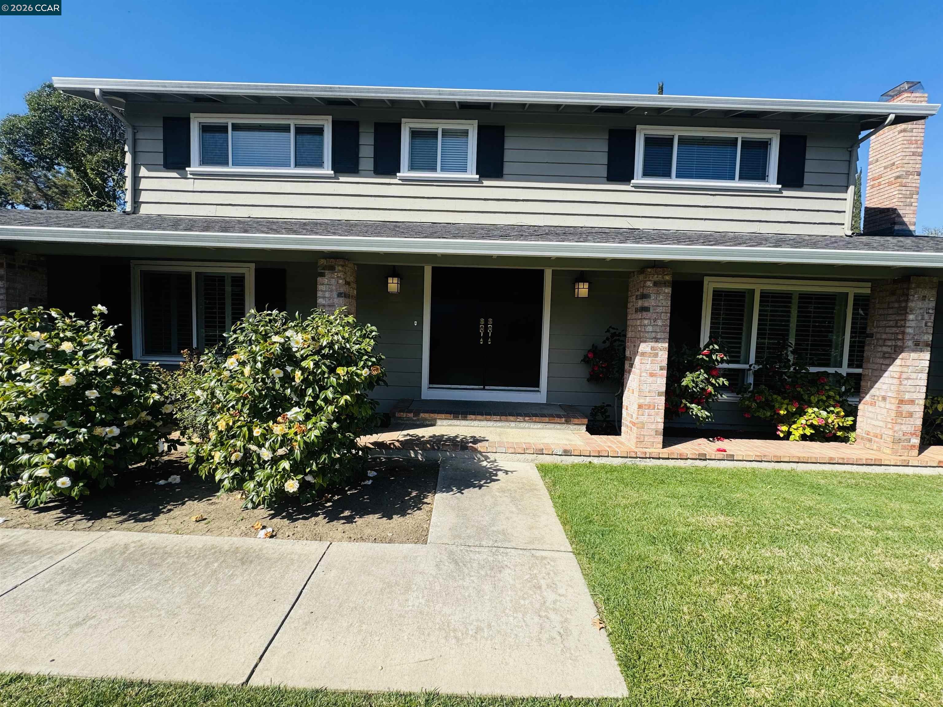 Detail Gallery Image 2 of 43 For 103 Castle Rock Road, Walnut Creek,  CA 94598 - 5 Beds | 3 Baths