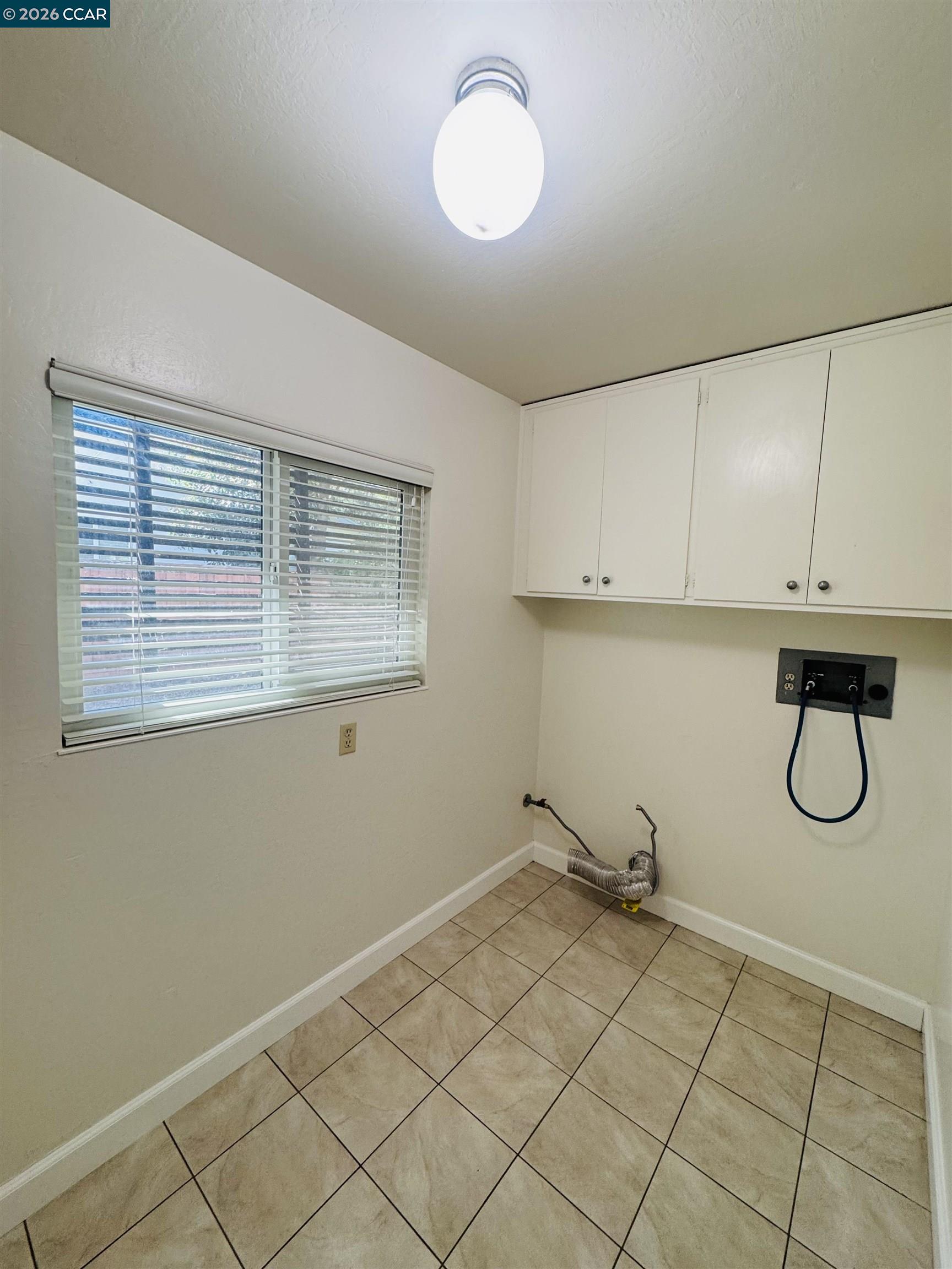 Detail Gallery Image 18 of 43 For 103 Castle Rock Road, Walnut Creek,  CA 94598 - 5 Beds | 3 Baths