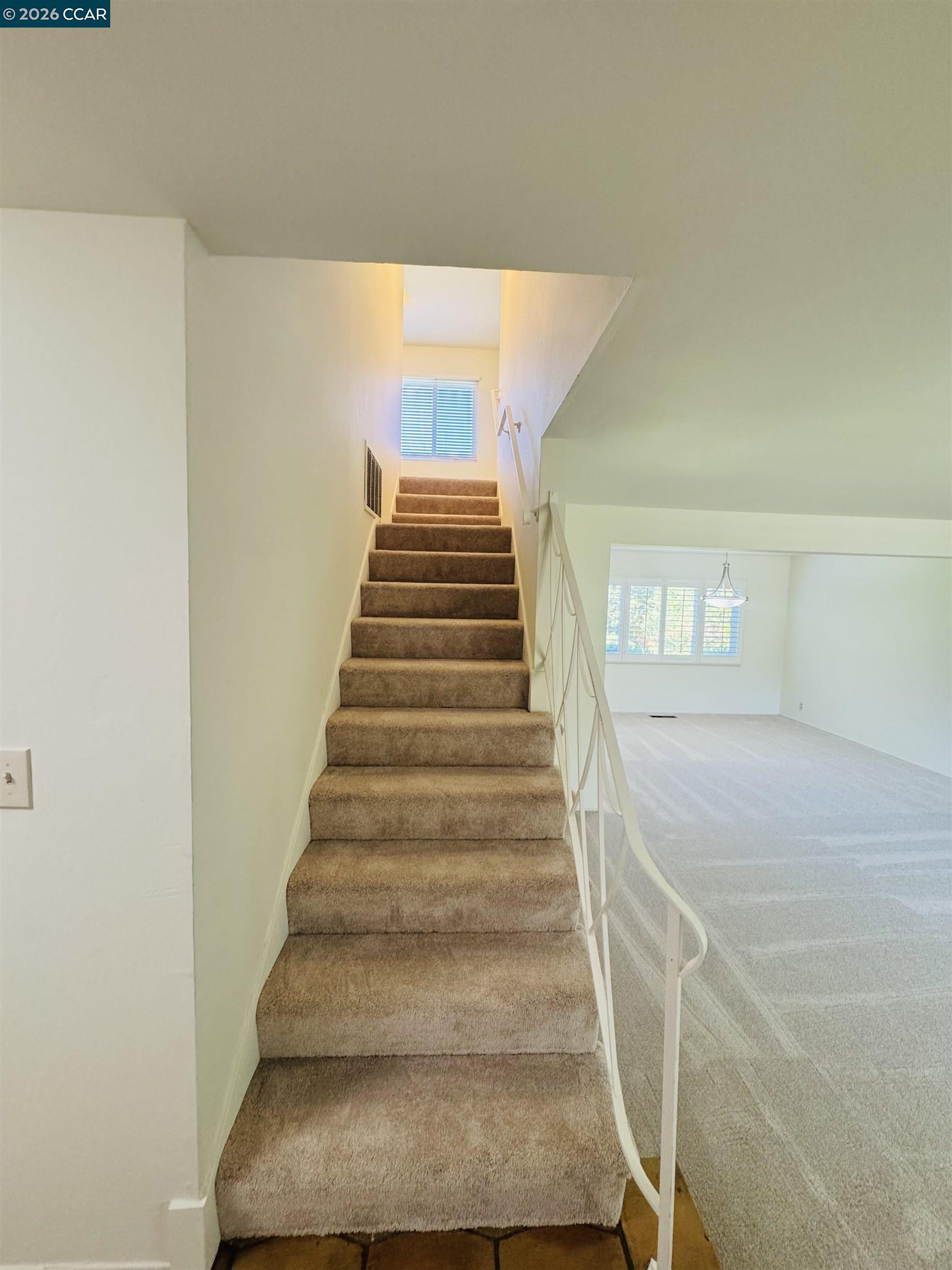 Detail Gallery Image 22 of 43 For 103 Castle Rock Road, Walnut Creek,  CA 94598 - 5 Beds | 3 Baths