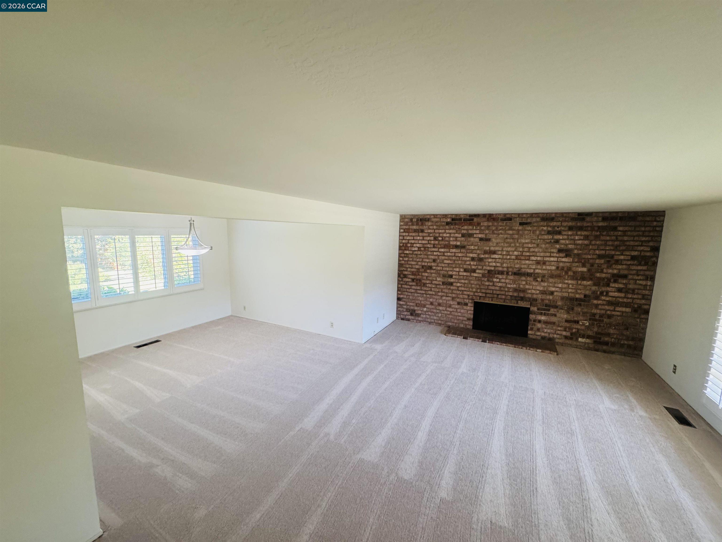 Detail Gallery Image 23 of 43 For 103 Castle Rock Road, Walnut Creek,  CA 94598 - 5 Beds | 3 Baths