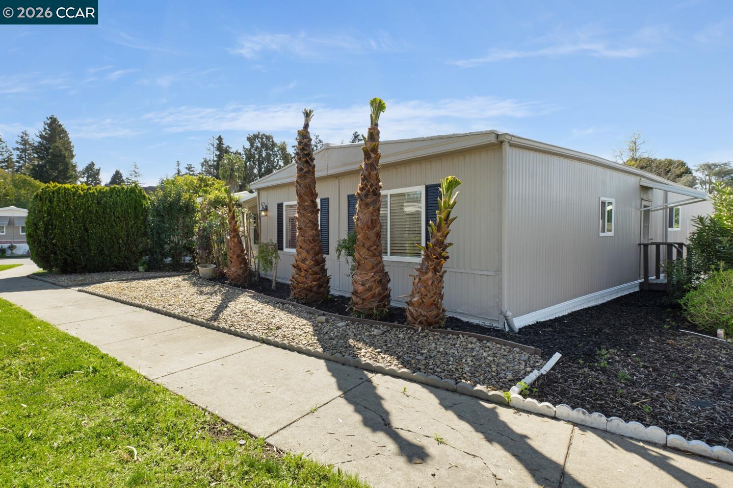 Detail Gallery Image 26 of 45 For 2159 Dalis Drive #106,  Concord,  CA 94520 - 3 Beds | 2 Baths