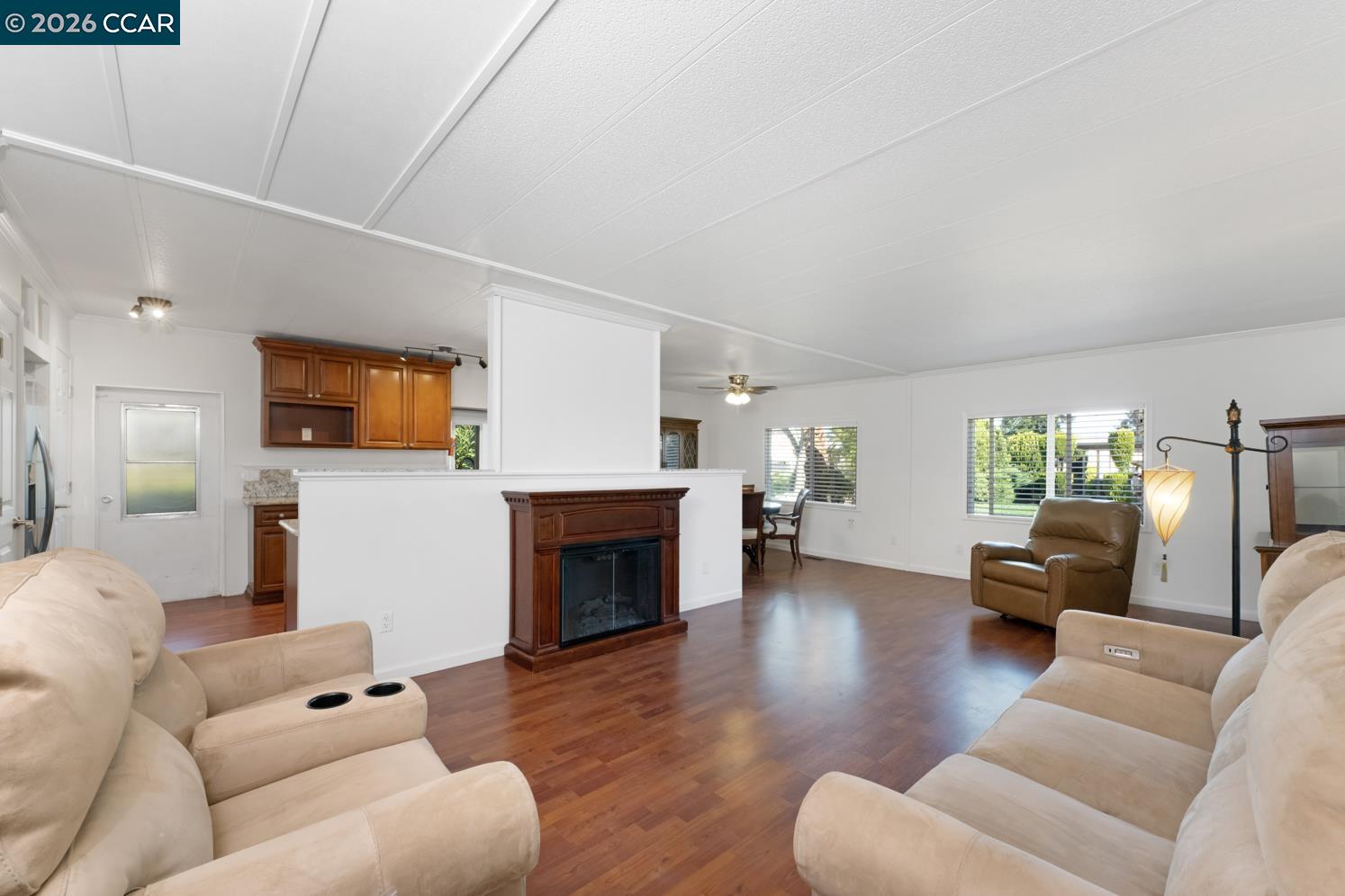 Detail Gallery Image 27 of 45 For 2159 Dalis Drive #106,  Concord,  CA 94520 - 3 Beds | 2 Baths