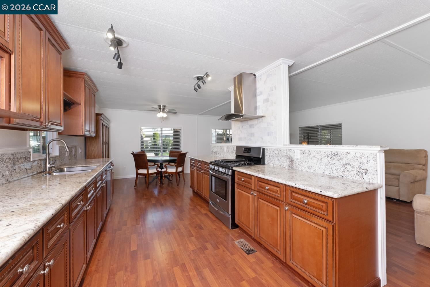 Detail Gallery Image 32 of 45 For 2159 Dalis Drive #106,  Concord,  CA 94520 - 3 Beds | 2 Baths