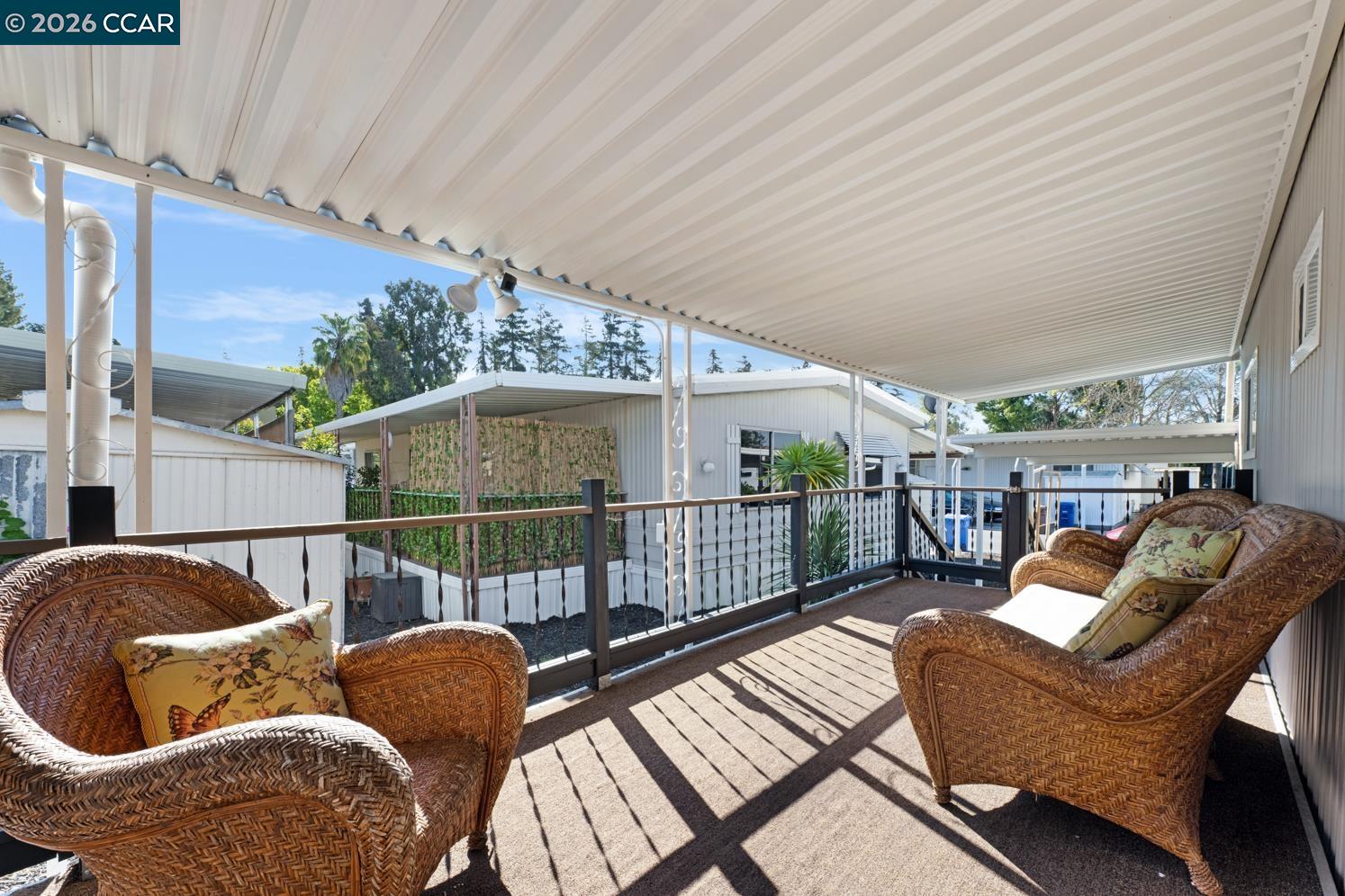 Detail Gallery Image 42 of 45 For 2159 Dalis Drive #106,  Concord,  CA 94520 - 3 Beds | 2 Baths