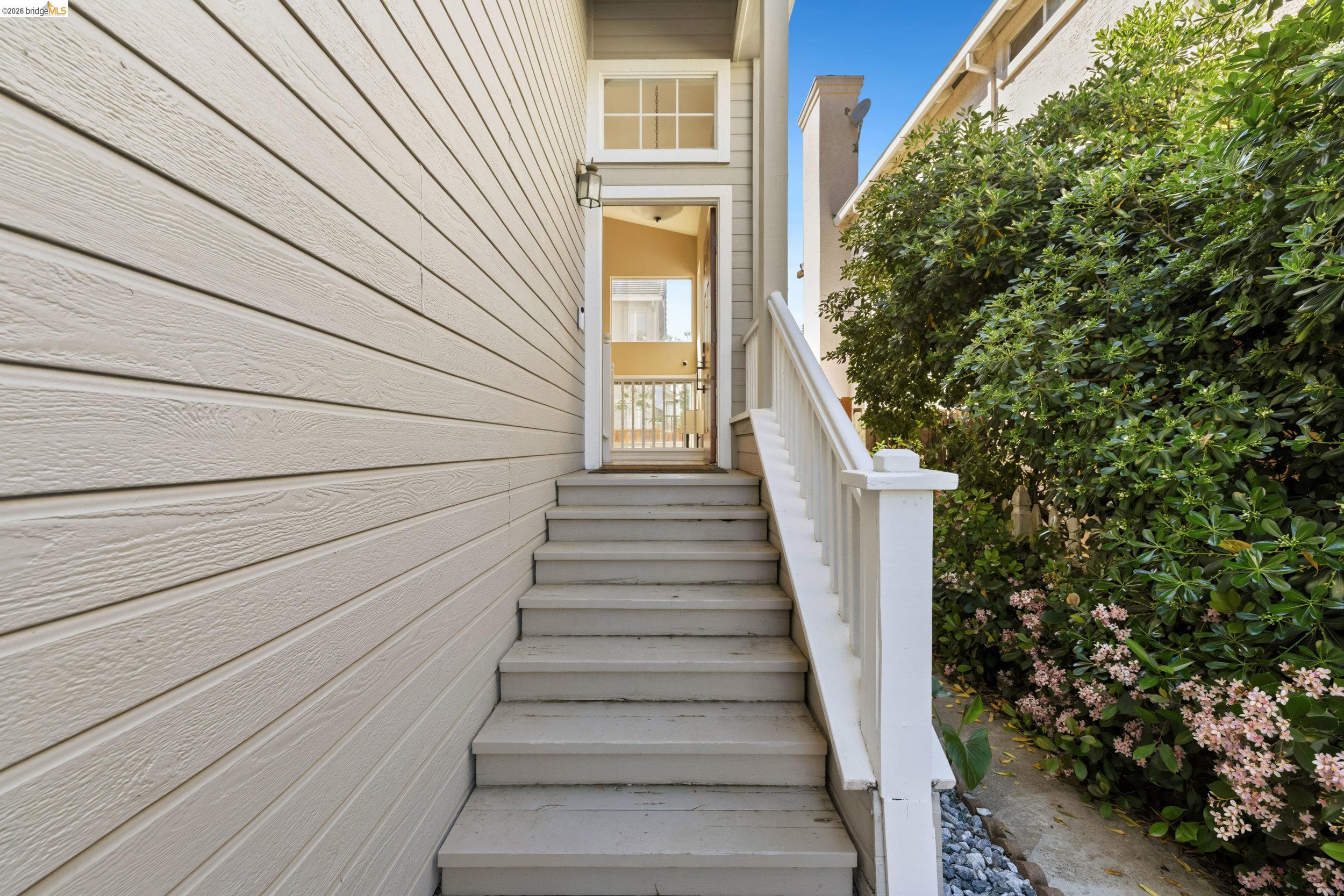 Detail Gallery Image 5 of 43 For 4916 Willowbrook Way, Antioch,  CA 94531 - 3 Beds | 2/1 Baths